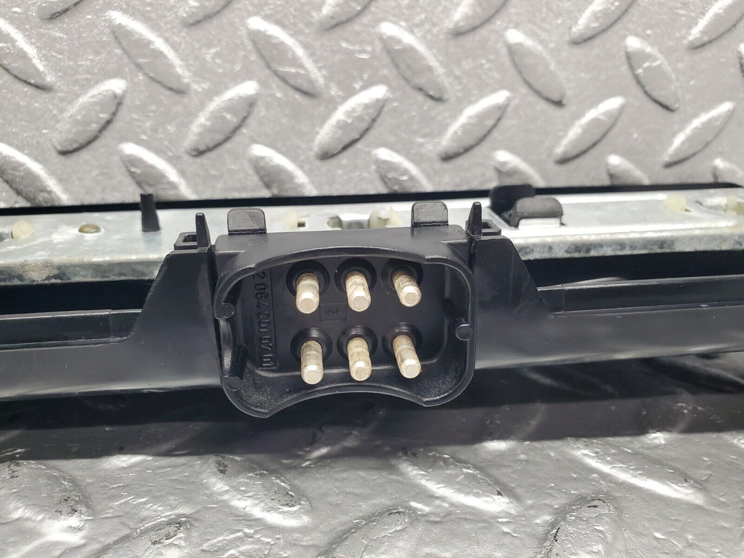 46439 Mercedes-Benz C123 280CE Coupe Tail Light Bulb Holder Right Side 22064R