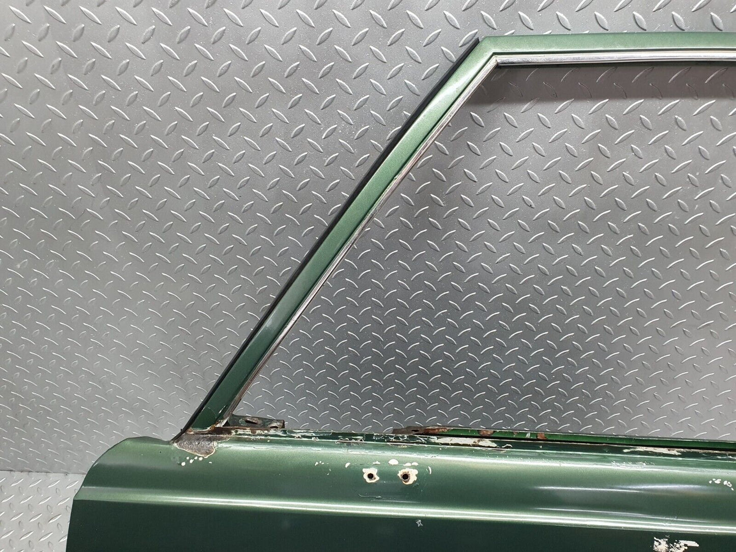 43426 Mercedes-Benz W108 280SE Front Left Door
