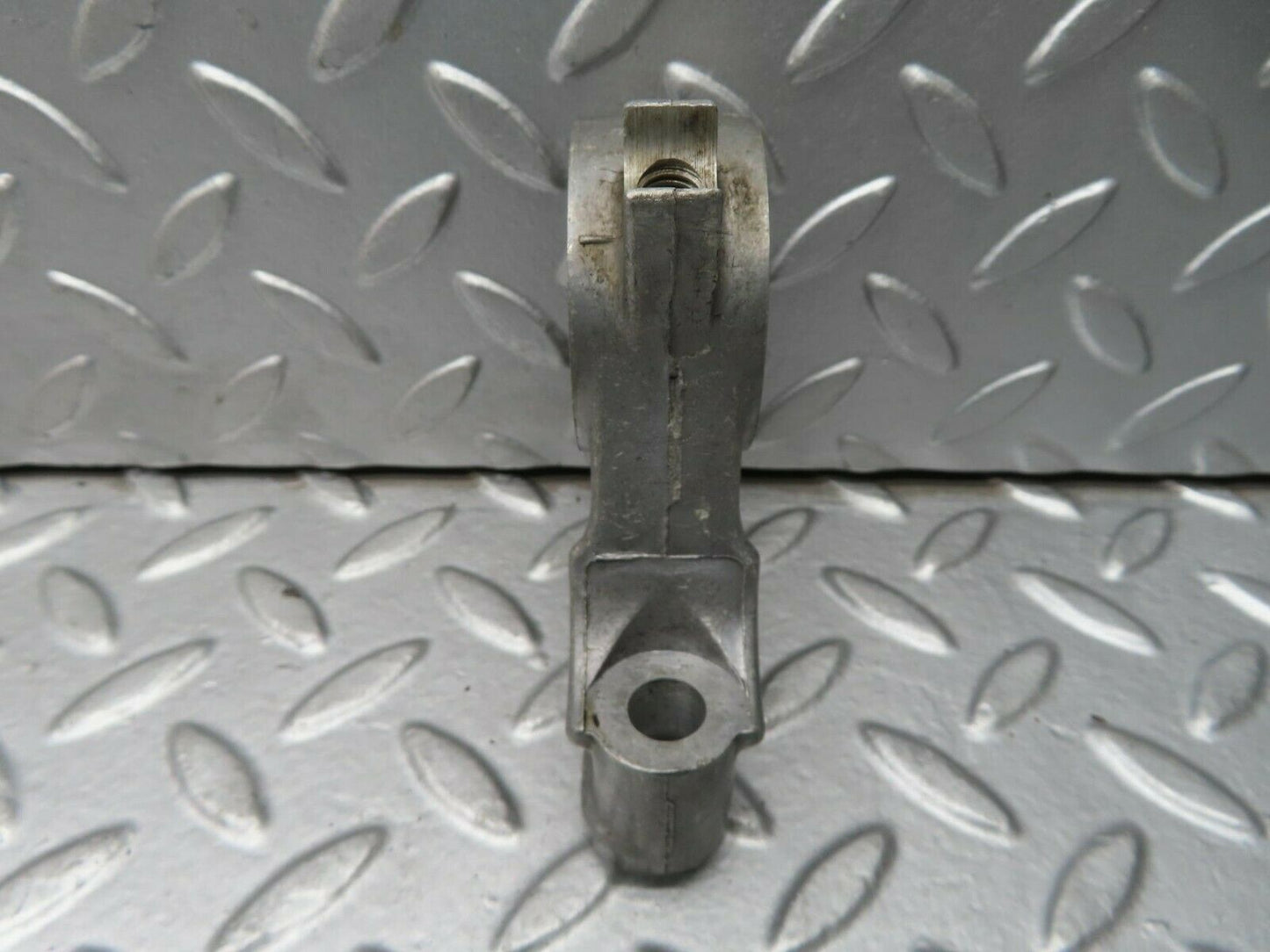 15640 Mercedes-Benz R107 450SL Camshaft Tower Bearing 1160513310