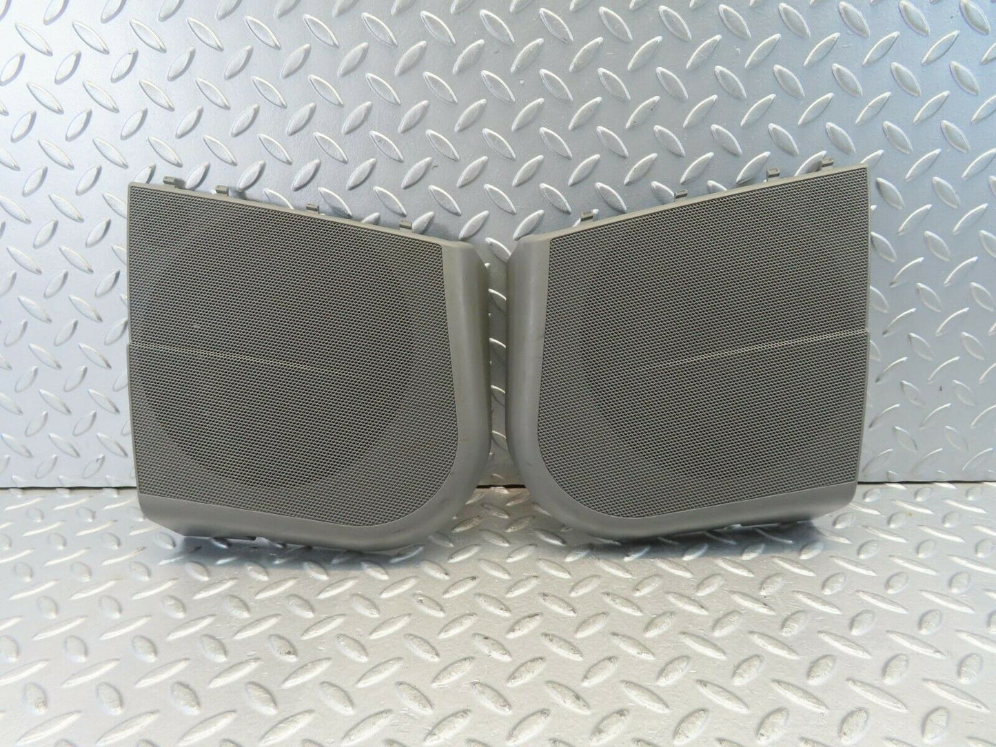 11166 Mercedes-Benz W221 S320 Rear Door Speaker Both 2217370288/2217370188