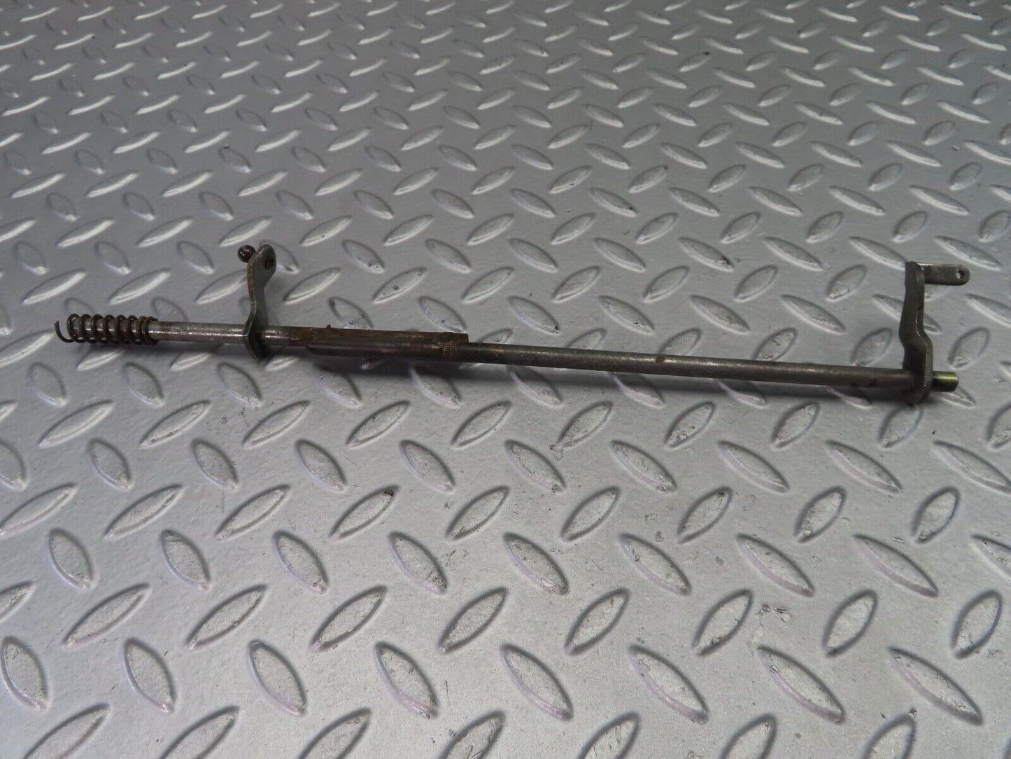 35827 Mercedes-Benz W116 450SE Throttle Linkage