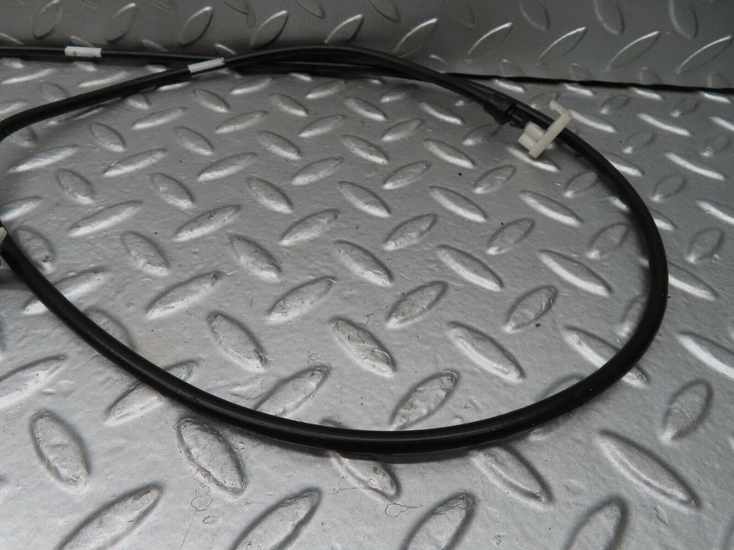 15041 Mercedes-Benz W140 S320 Rear Right Head Rest Folding Mechanism Cable