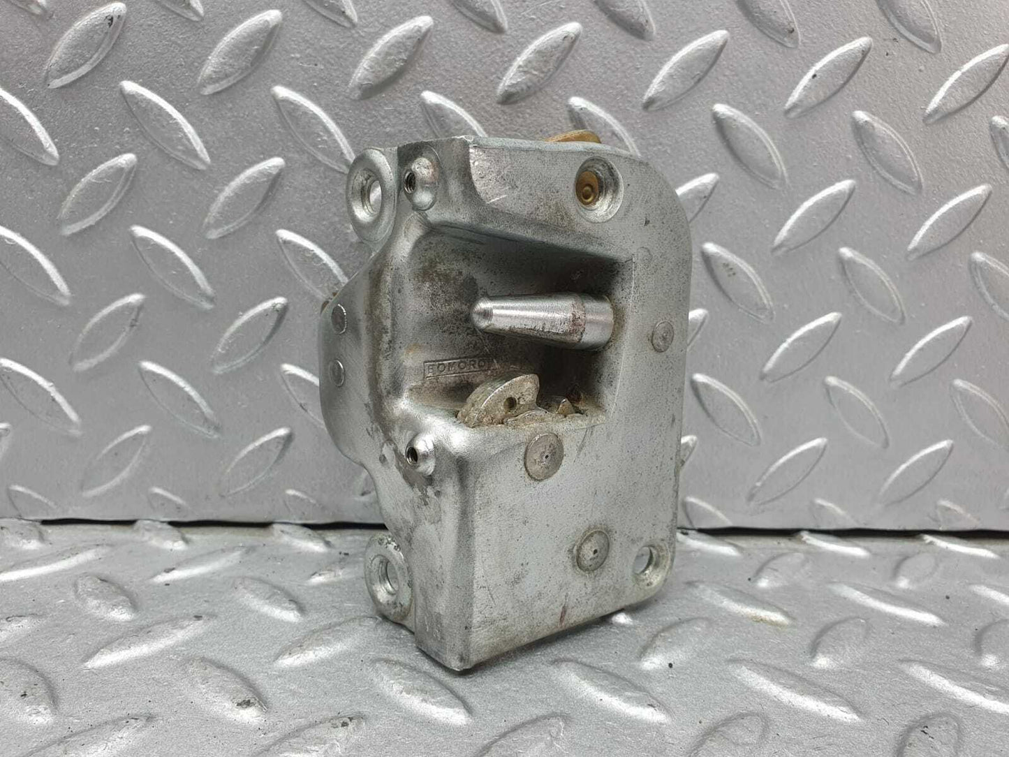 12284 Mercedes-Benz W108 280SE 3.5 Front Right Door Lock Mechanism
