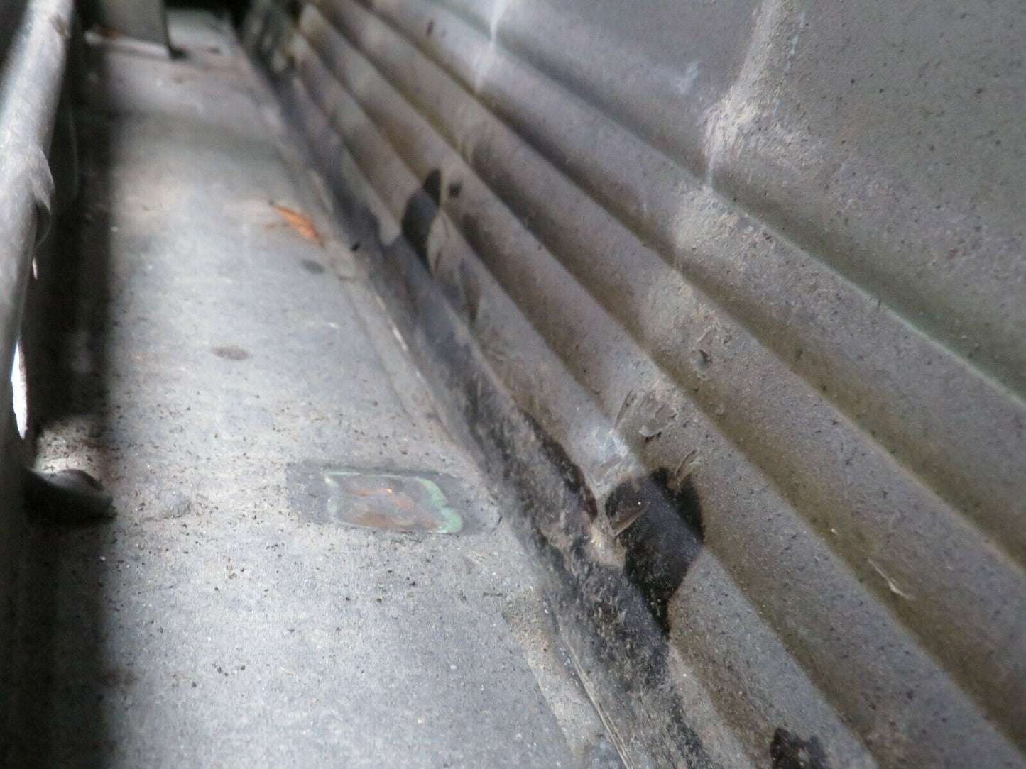 22669 Mercedes-Benz C107 450SLC Coupe Front Right Door