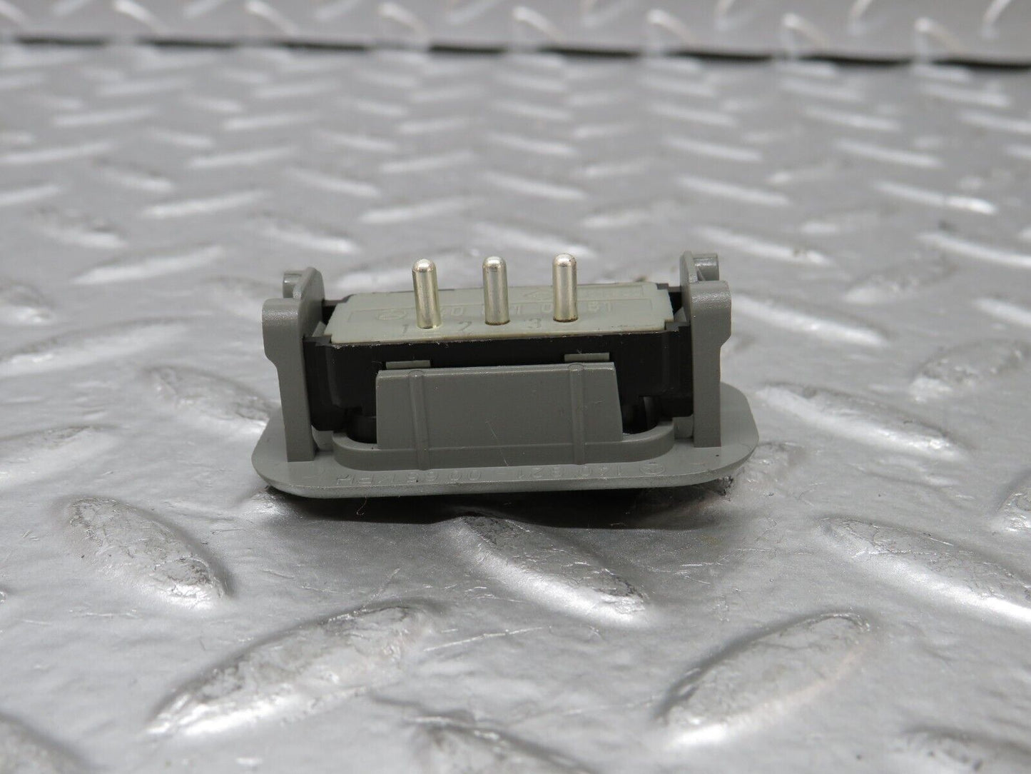 24932 Mercedes-Benz W140 S320 Dome Light Switch 1408210651