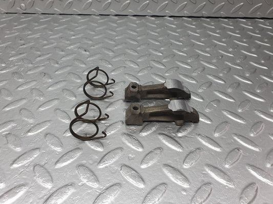 43359 Mercedes-Benz W108 280SE Valve Rocker Arm With Retaining Spring
