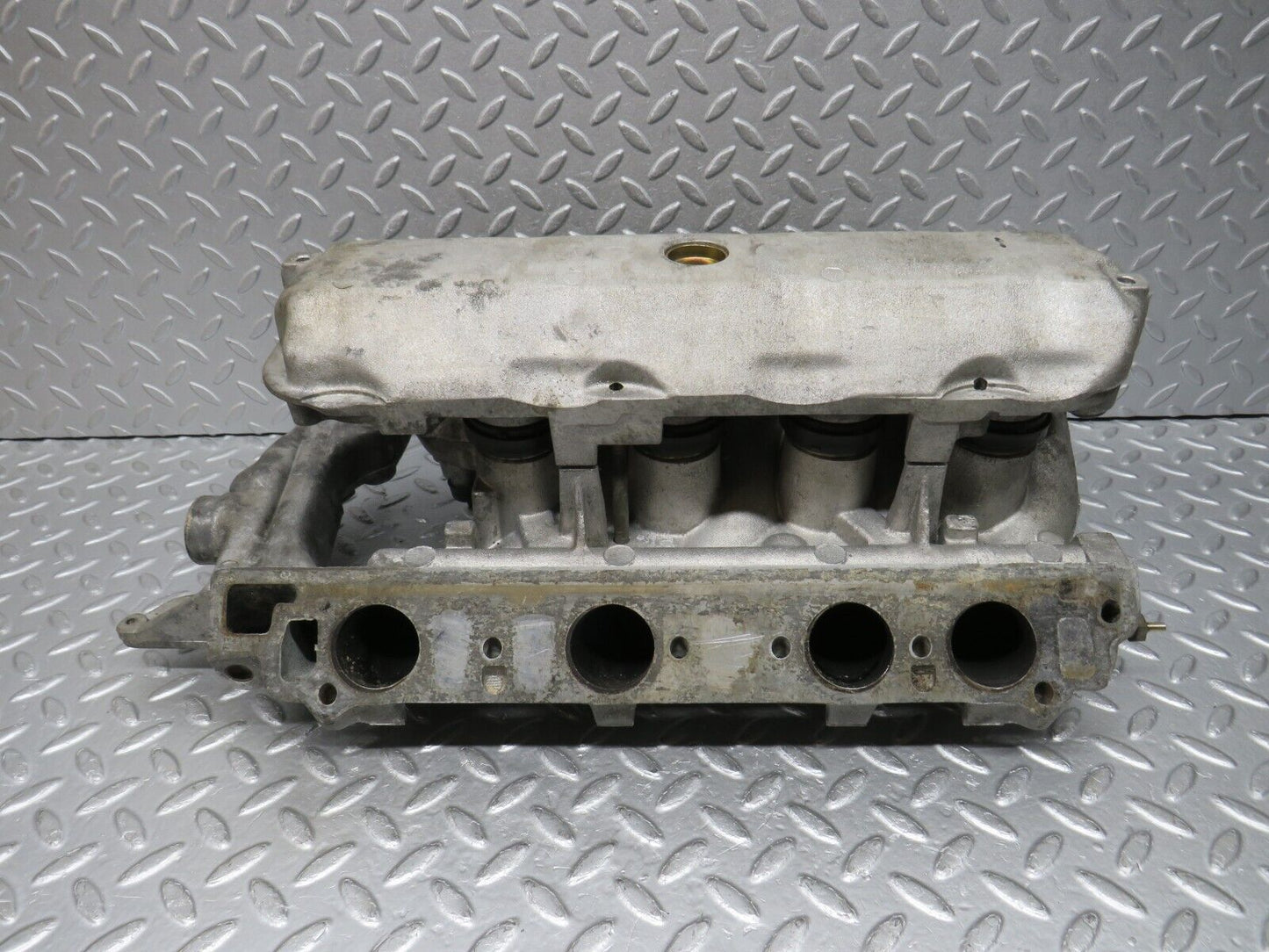 39292 Mercedes-Benz R107 500SL Air Intake Manifold 1171413401 1161415301