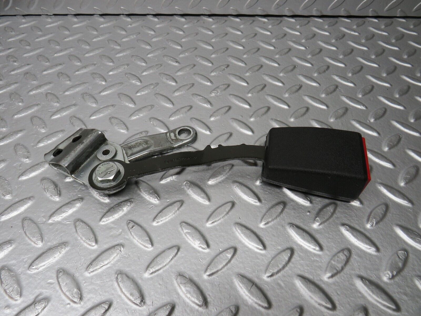 32635 Mercedes-Benz S124 300TE Front Right Seat Belt With Buckle 1248604085