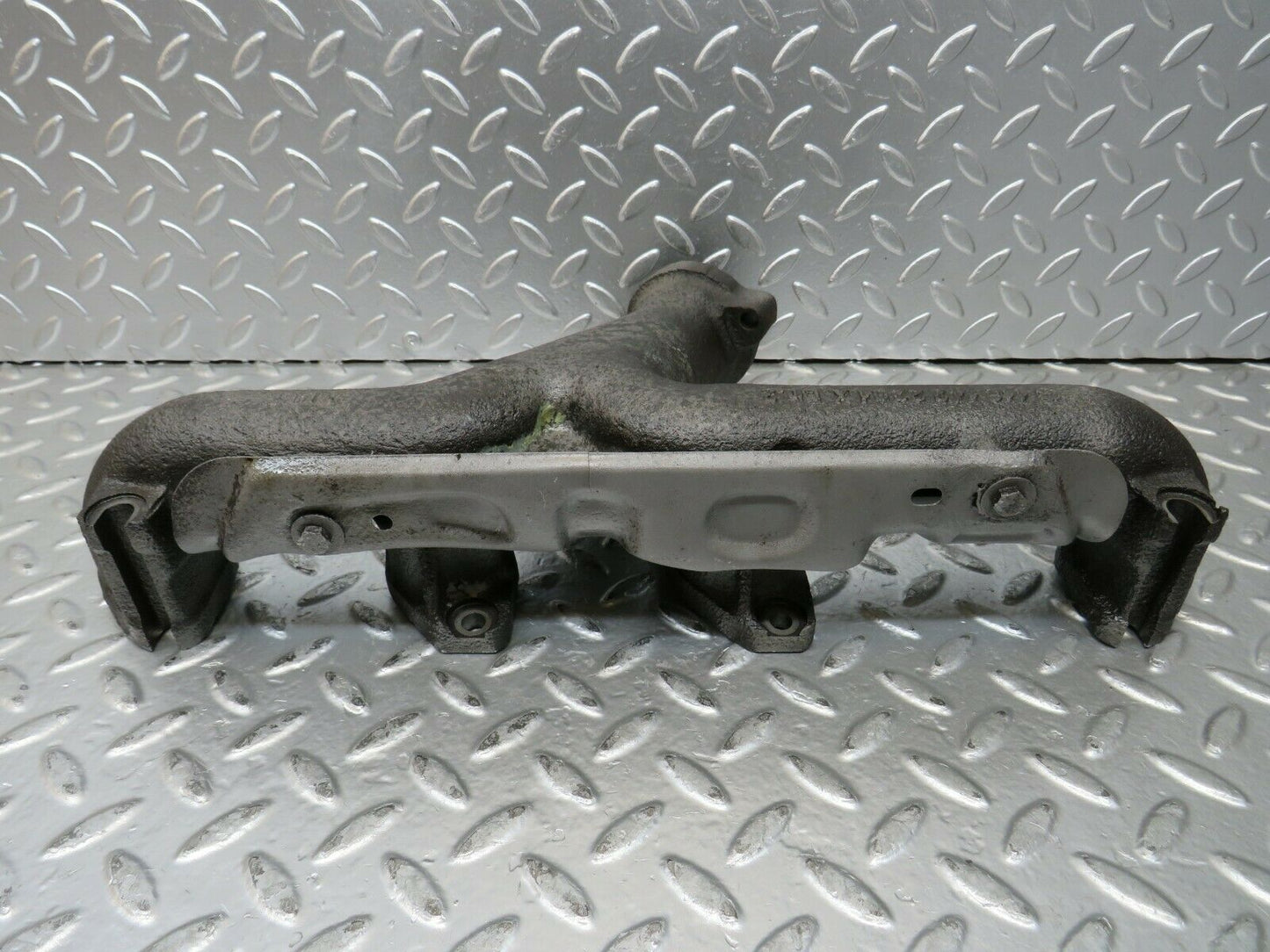 23403 Mercedes-Benz W116 350SE Exhaust Manifold Right Side 1161422201