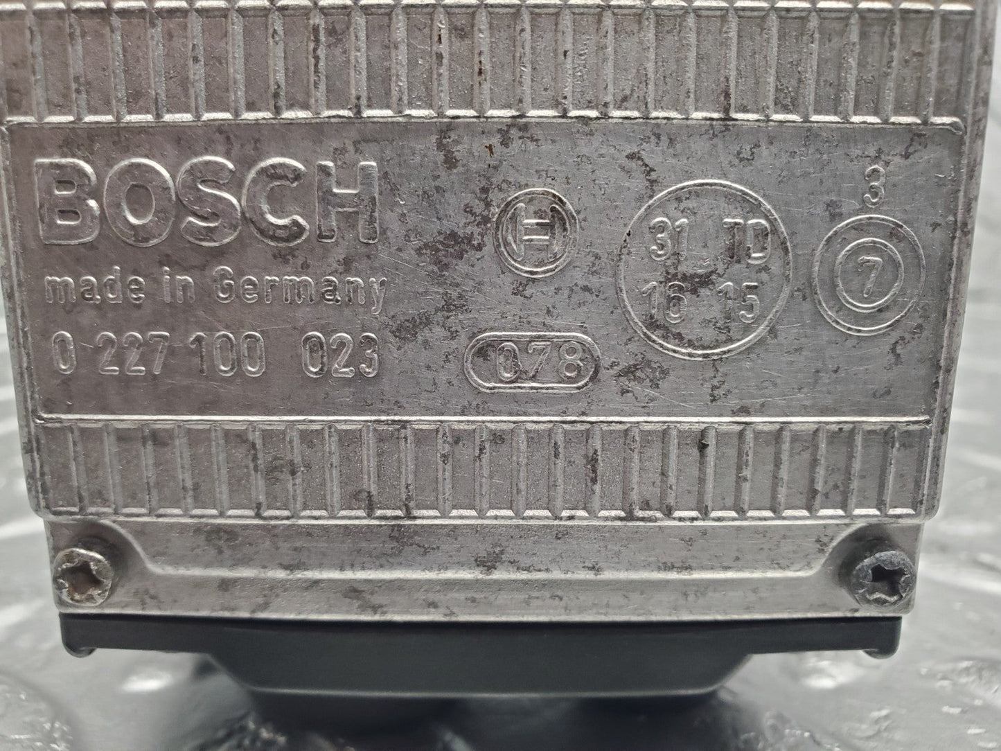 47012128