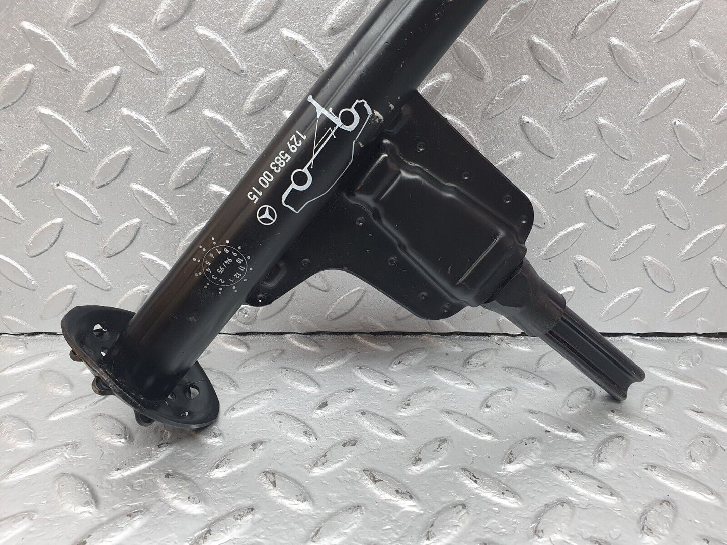 42446 Mercedes-Benz R129 320SL Coupe Car Jack 1295830015