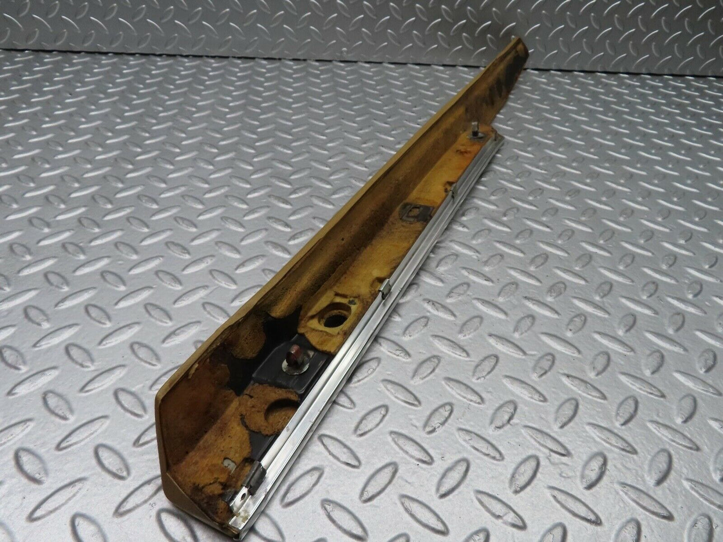20251 Mercedes-Benz W114 280CE Coupe Rear Panel Top Trim Right Beige
