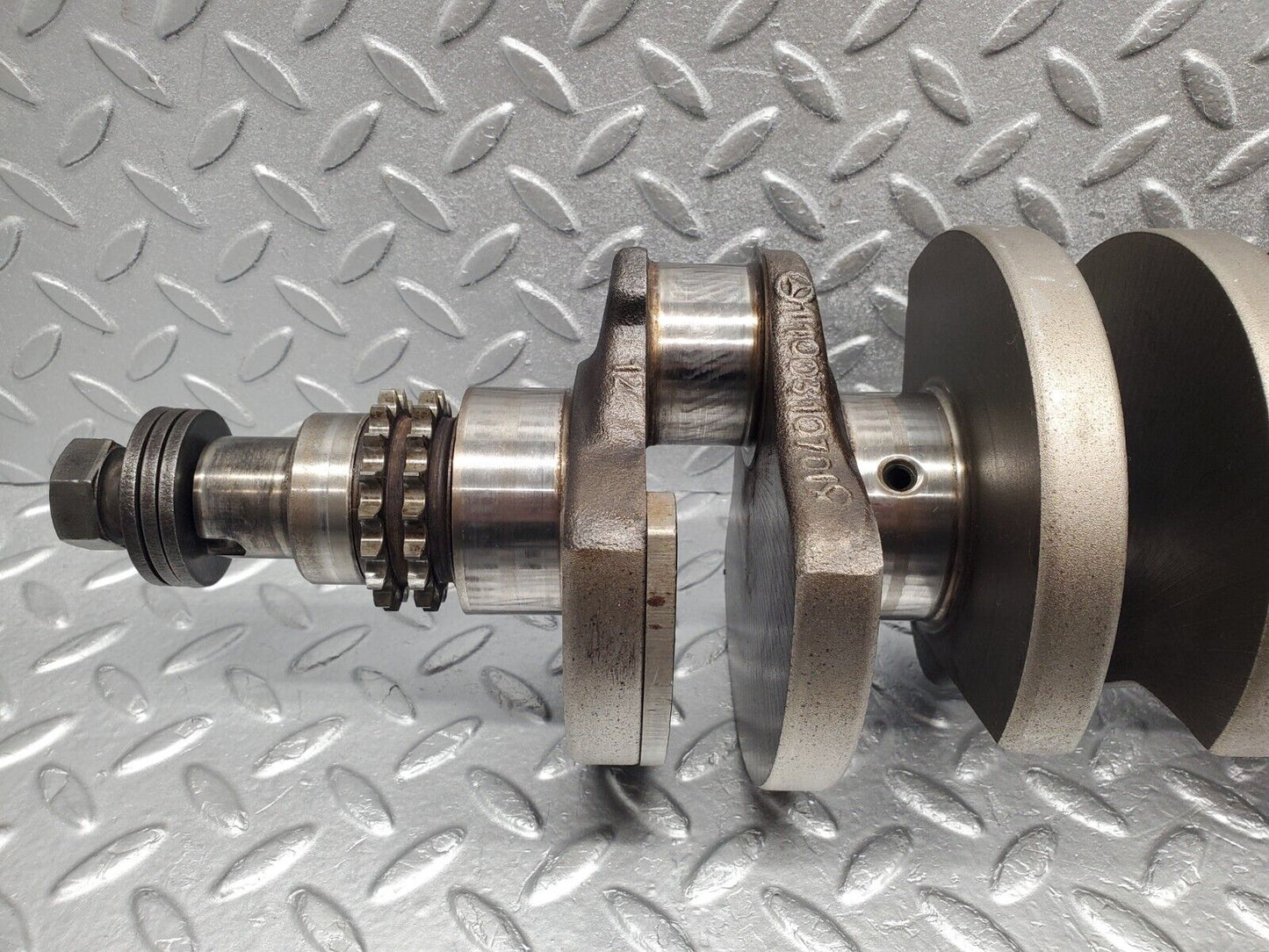 46722 Mercedes-Benz C123 280CE Coupe Crankshaft 1100310701