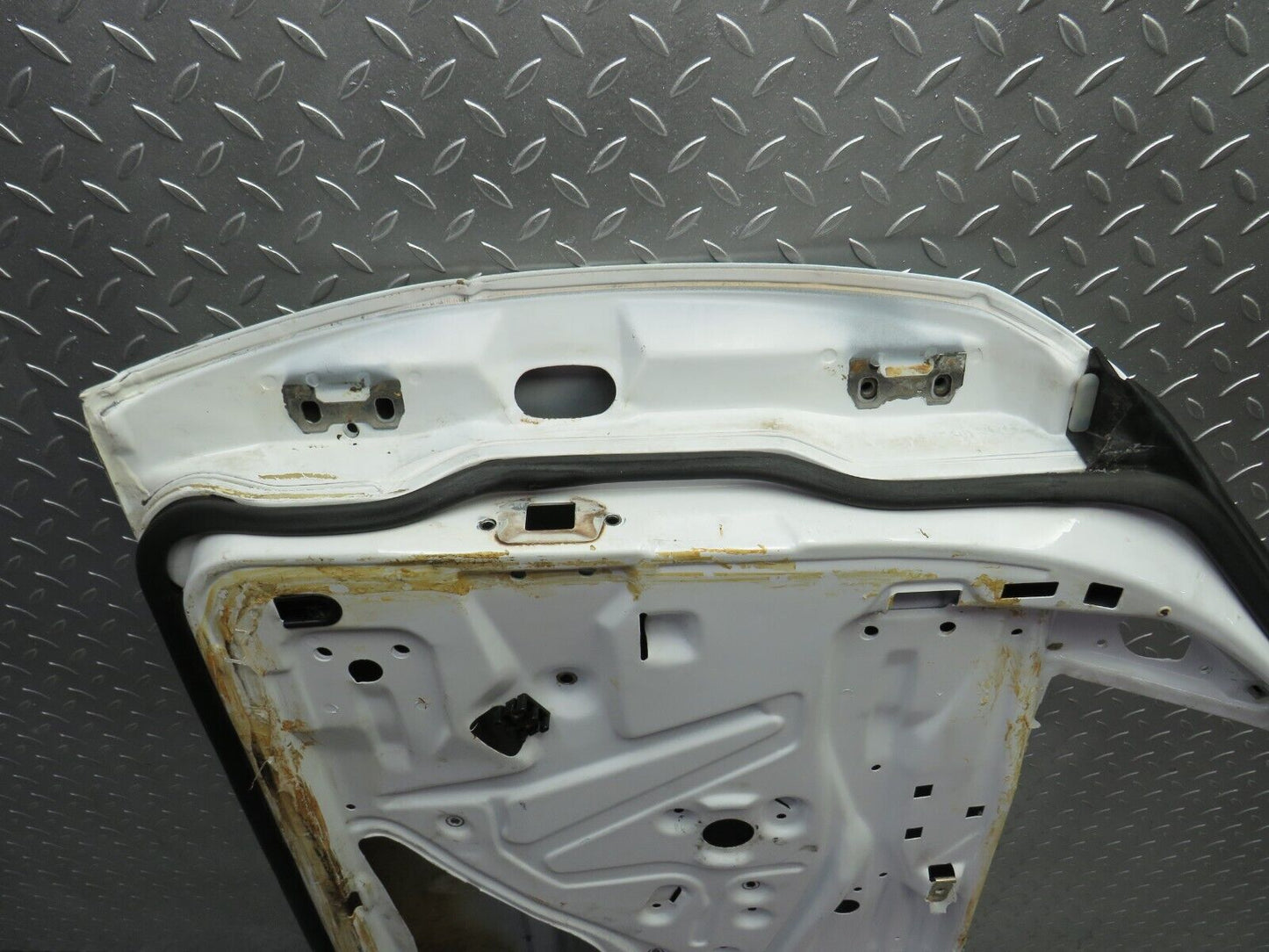 30245 Mercedes-Benz W124 230E Front Right Door