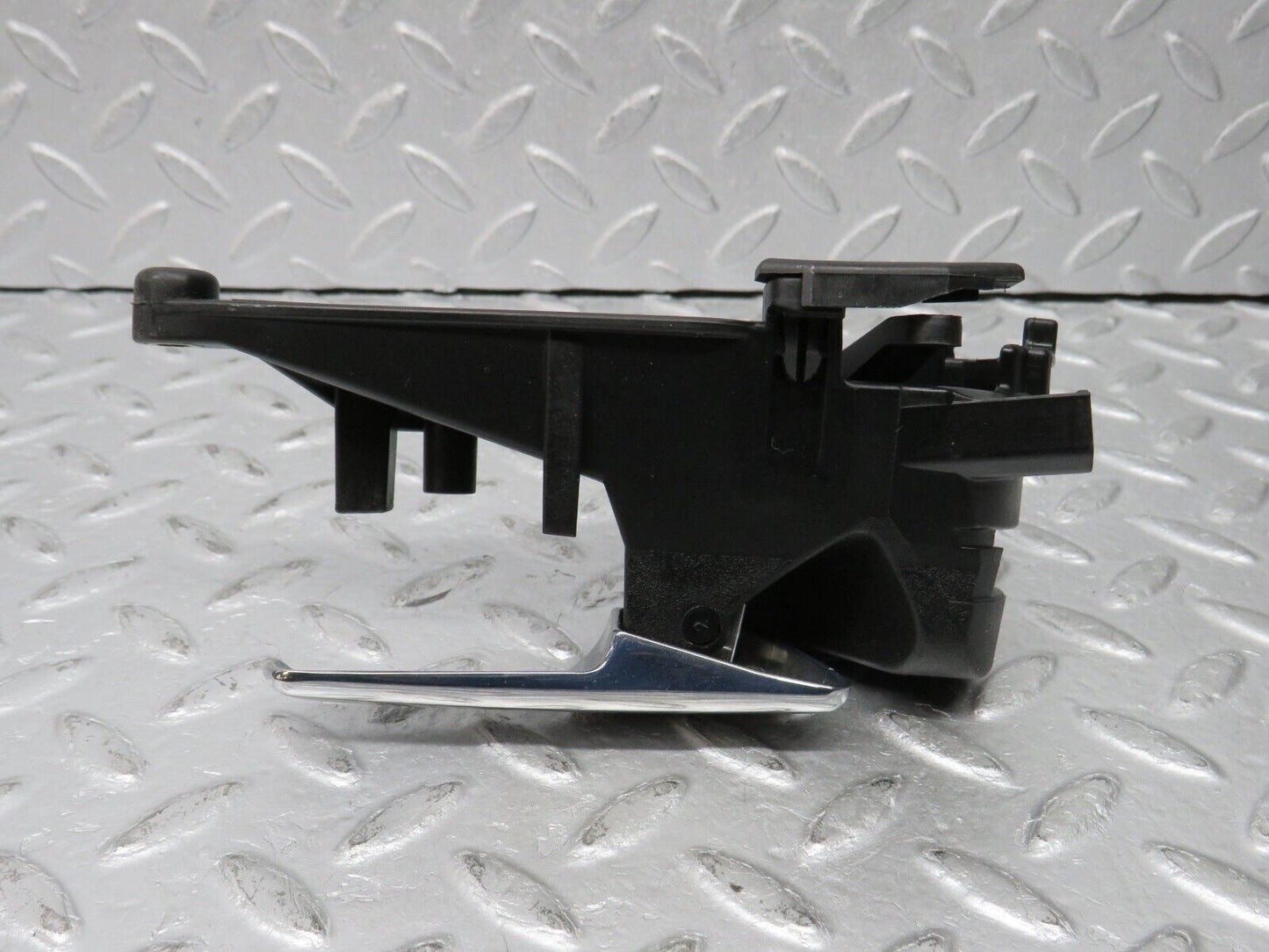 38473 Mercedes-Benz R129 280SL Coupe Left Door Interior Handle