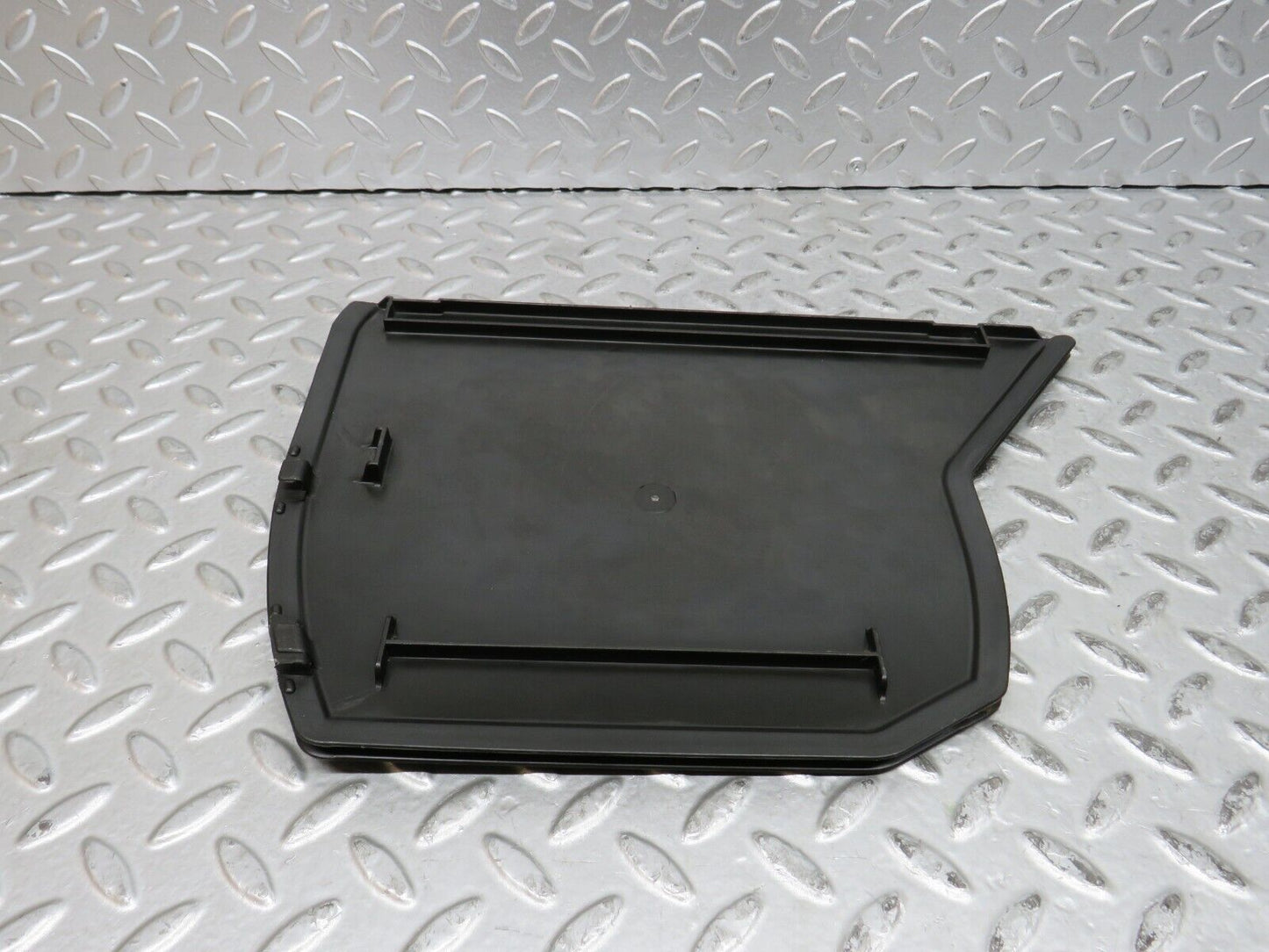 29055 Mercedes-Benz C124 320CE Rear Left Cover For Window Regulator 1246921522