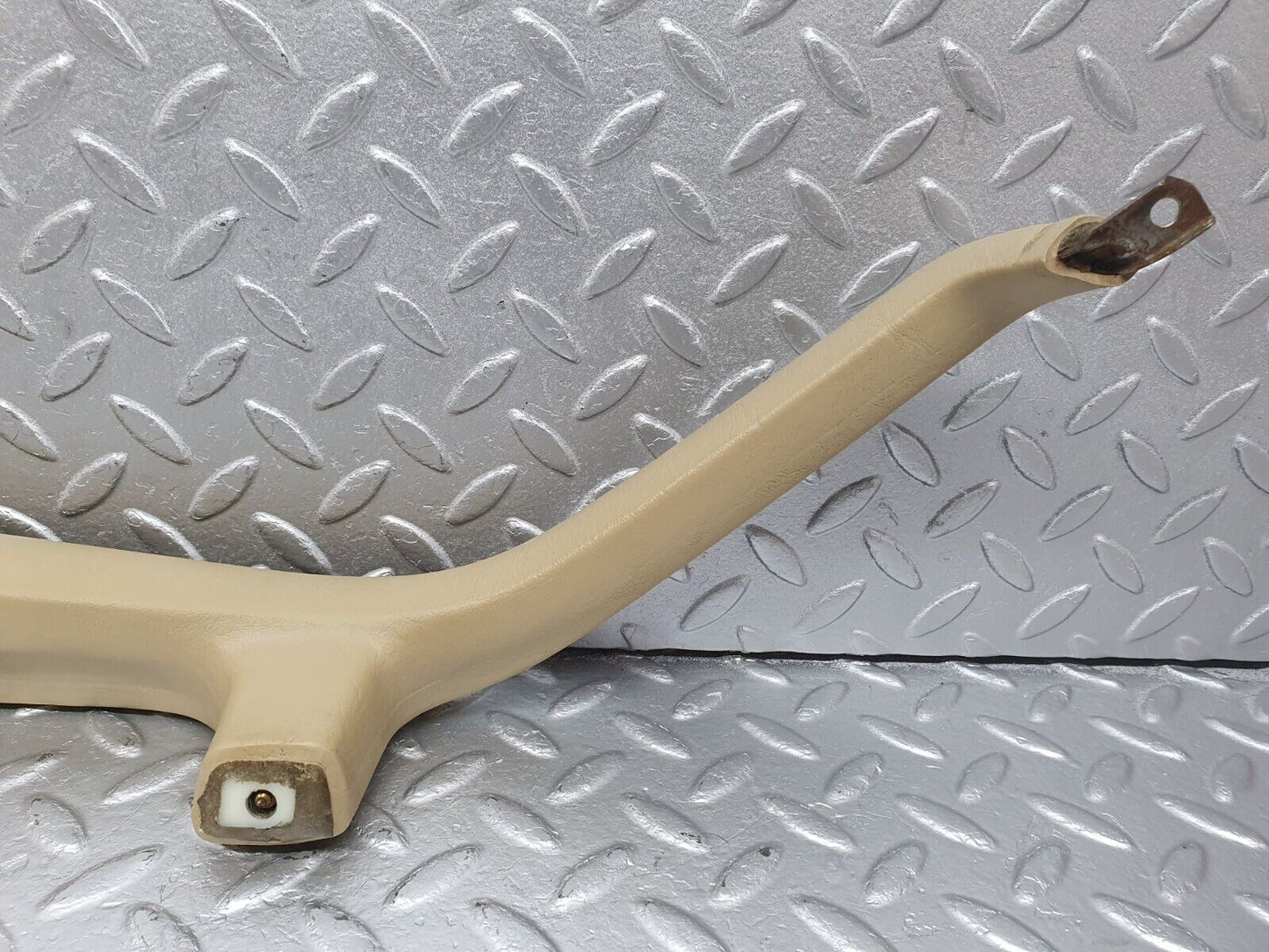 40931 Mercedes-Benz W126 300SE Rear Left Interior Door Handle Beige 1269701101