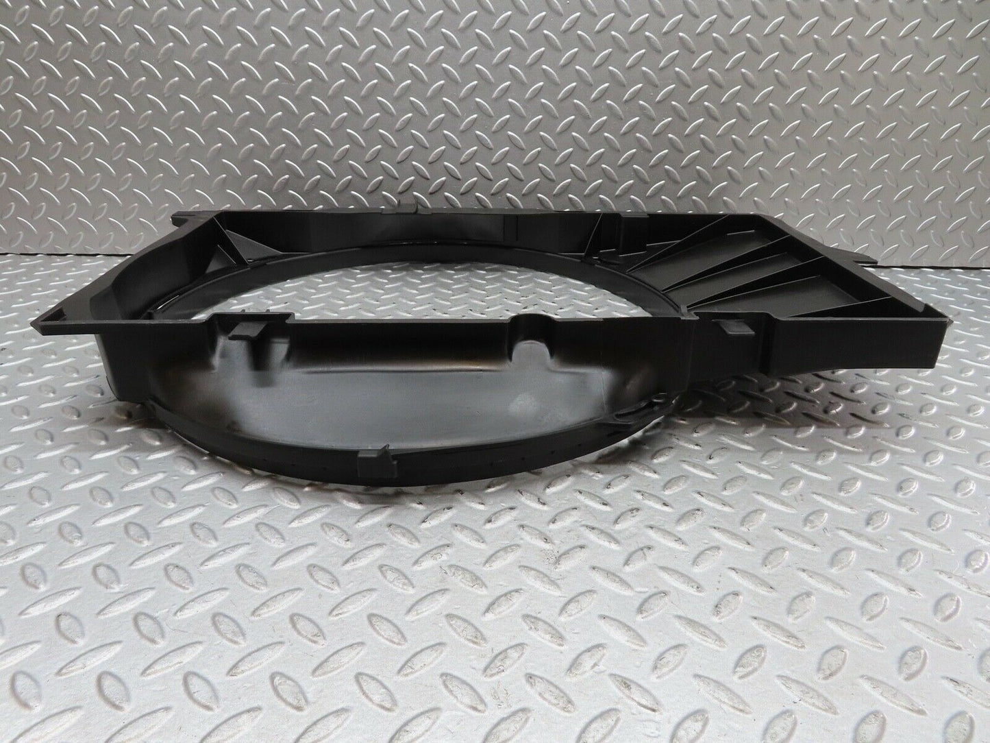 17327 Mercedes-Benz R129 300SL Coupe Radiator Fan Shroud Fan Cover 1295050055
