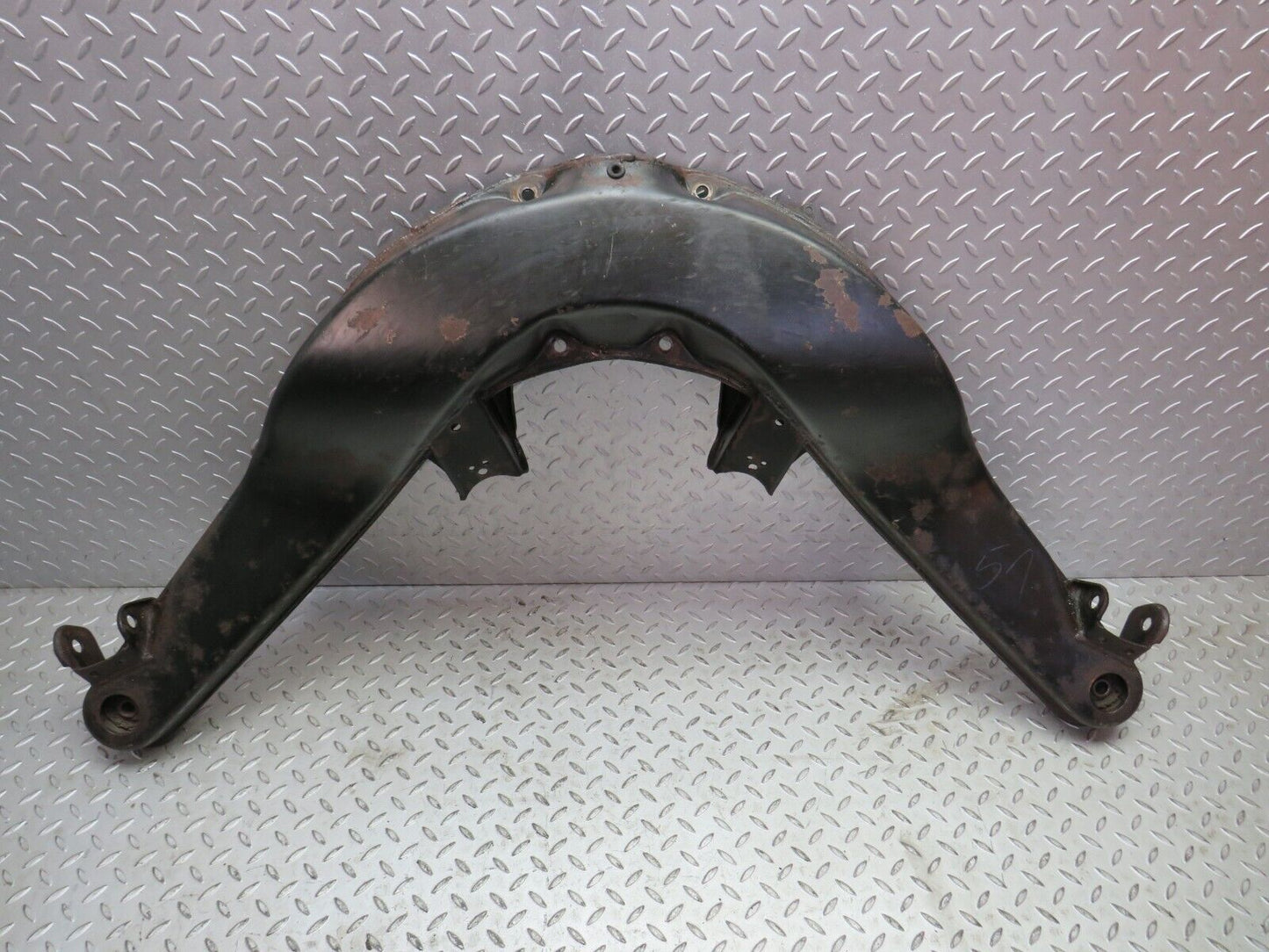 5524 Mercedes-Benz W114 280CE Coupe Rear Subframe Axle Carrier