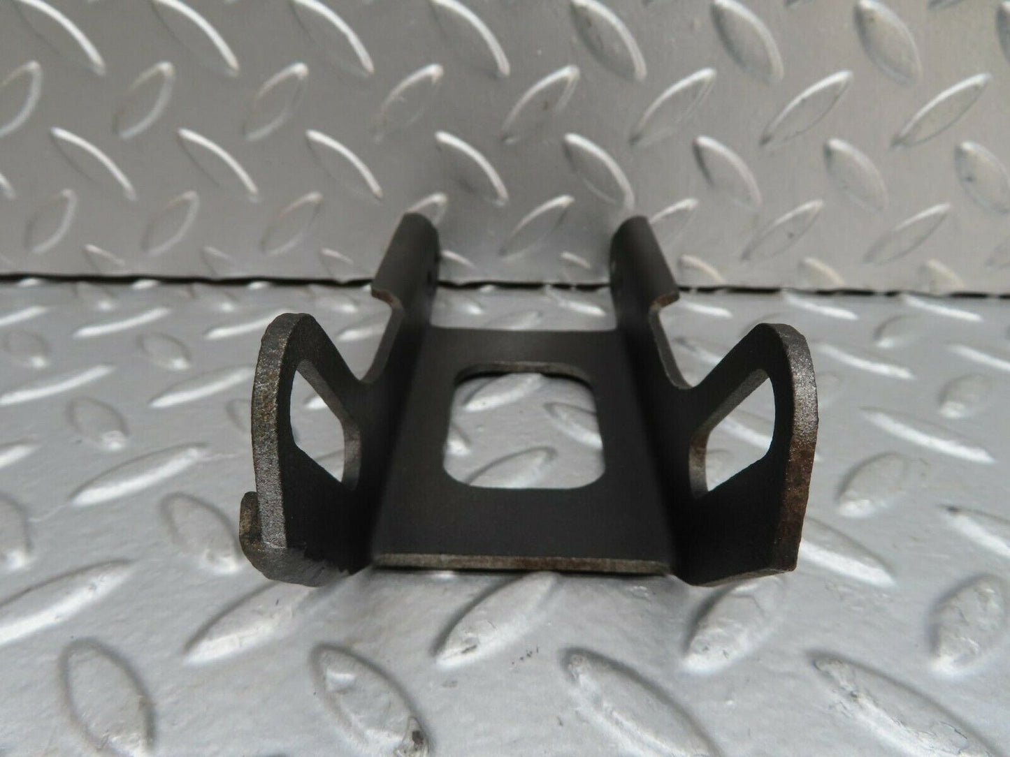 15766 Mercedes-Benz R107 450SL Alternator Generator Bracket