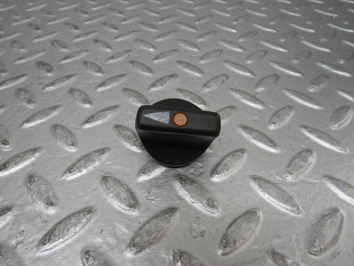 26926 Mercedes-Benz W123 240D Headlight Switch Knob