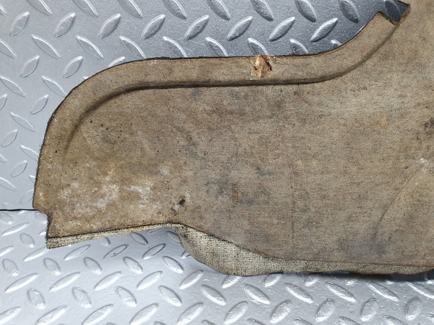 40721 Mercedes-Benz W123 300D Centre Console Carpet Left Side Black