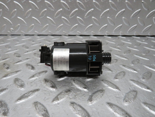 27581 Mercedes-Benz S124 300TE Wagon Temperature Sensor Bosch 0130002802