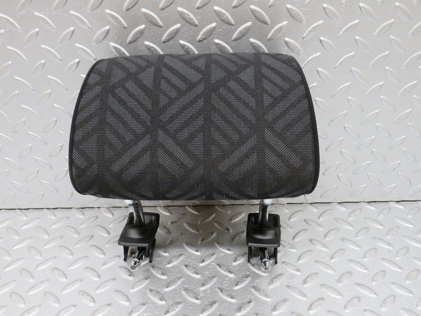 33389 Mercedes-Benz W202 C180 Rear Headrest