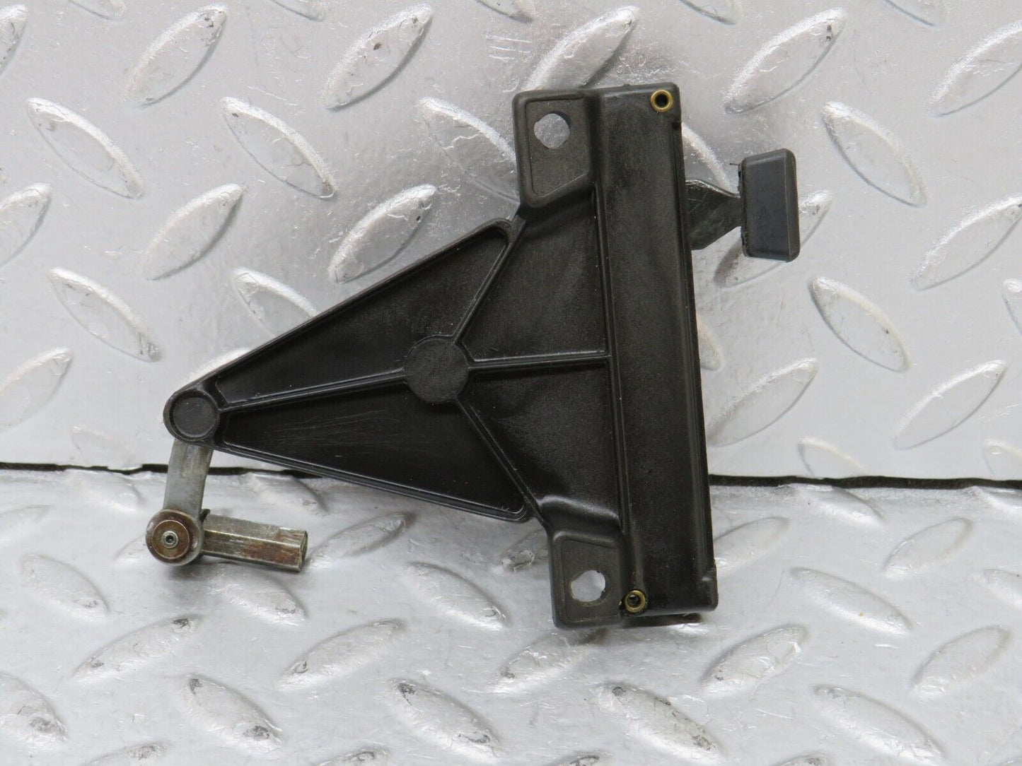 35541 Mercedes-Benz R107 280SL Air Vent Control Lever Centre