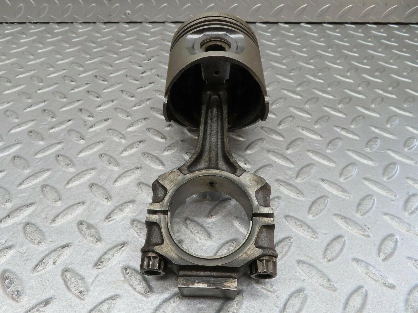 16568 Mercedes-Benz C107 350SLC Coupe Piston With Connecting Rod 92 mm