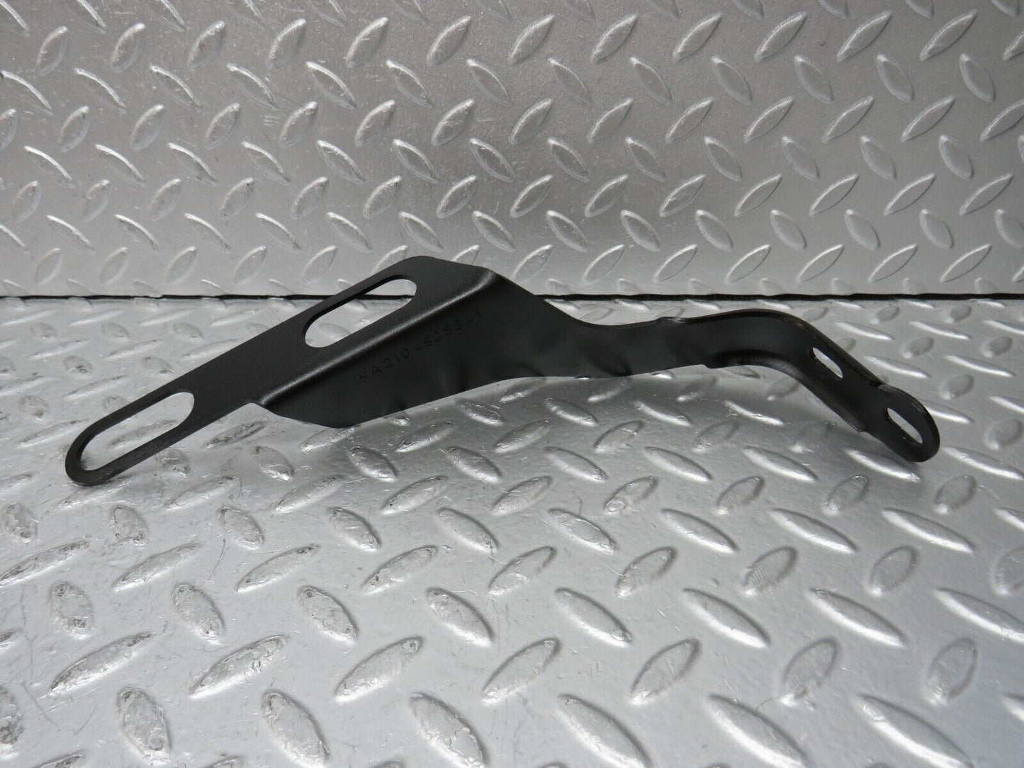 35029 Mercedes-Benz W210 320E Exhaust Bracket 2104925341