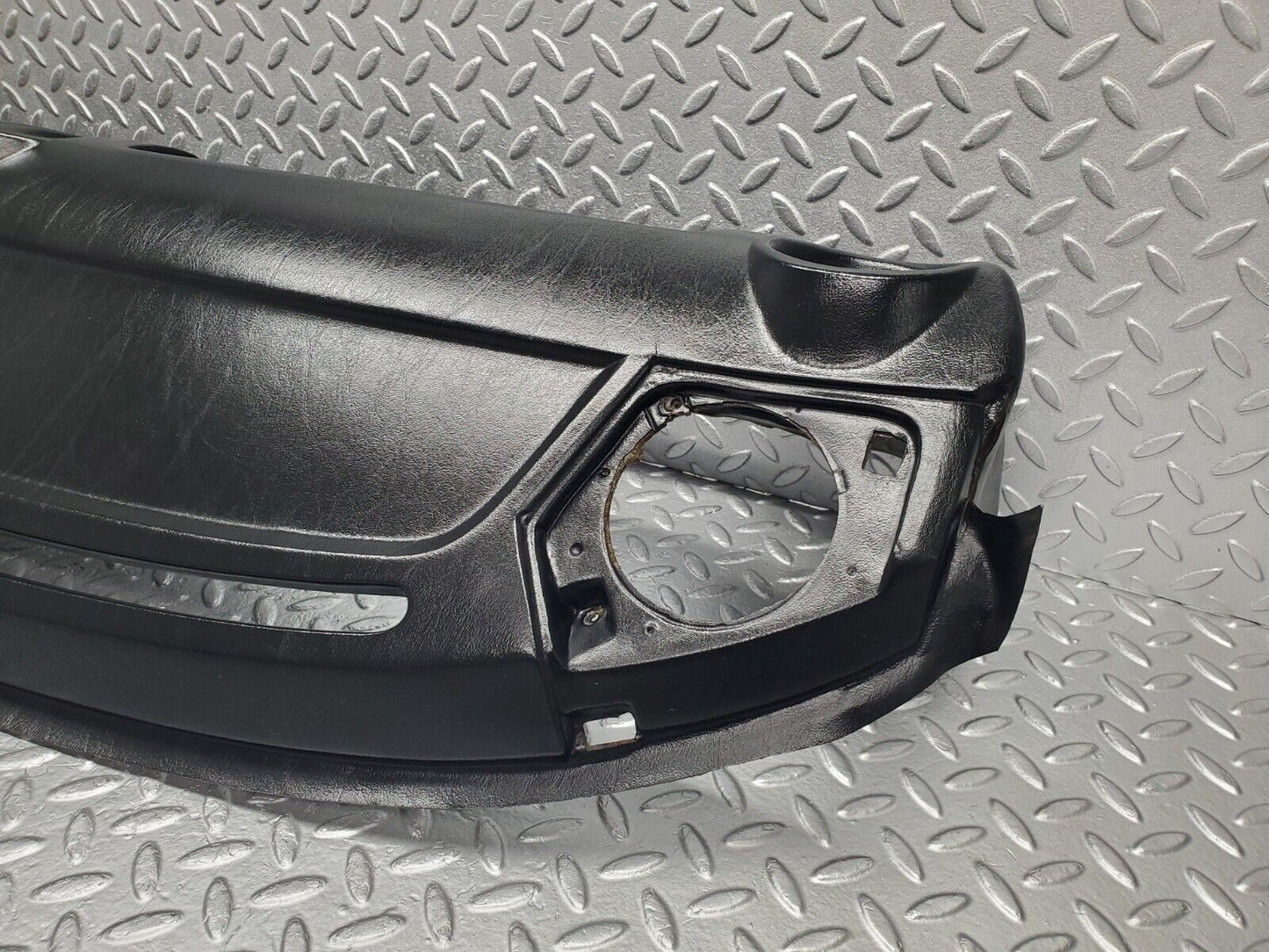 46497 Mercedes-Benz C123 280CE Coupe Dashboard Black