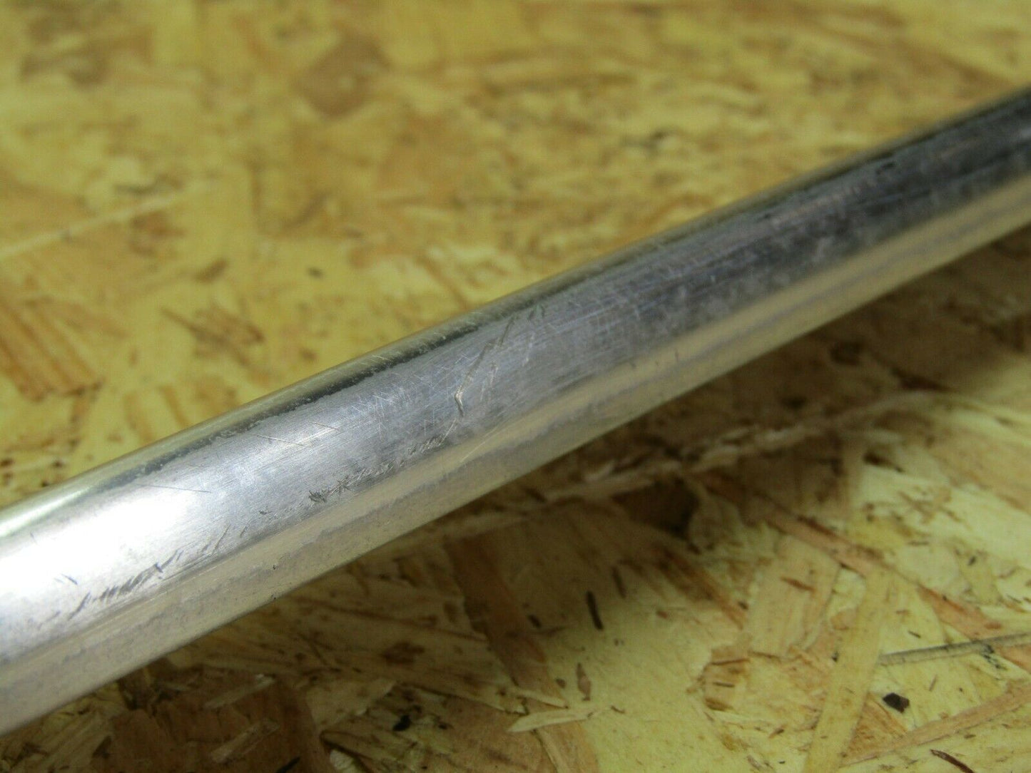 2134 Mercedes-Benz W116 350SE Centre Roof Chrome Trim Left Side