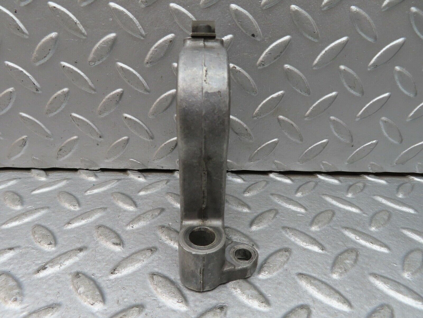 19244 Mercedes-Benz W123 300D Camshaft Tower Bearing 6160510612