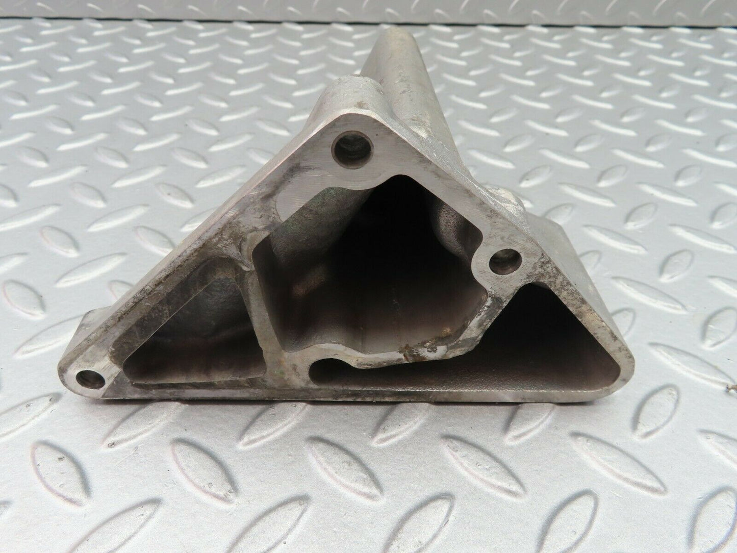 7059 Mercedes-Benz C107 350SLC Coupe Alternator Generator Bracket