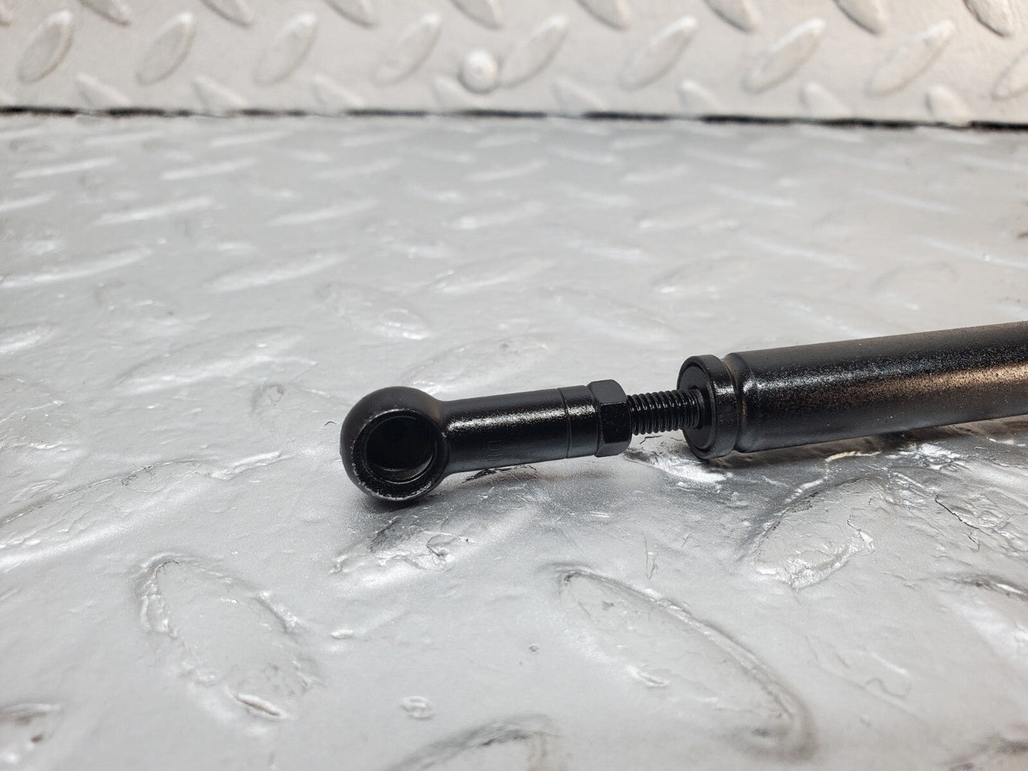W126 throttle linkage used OEM