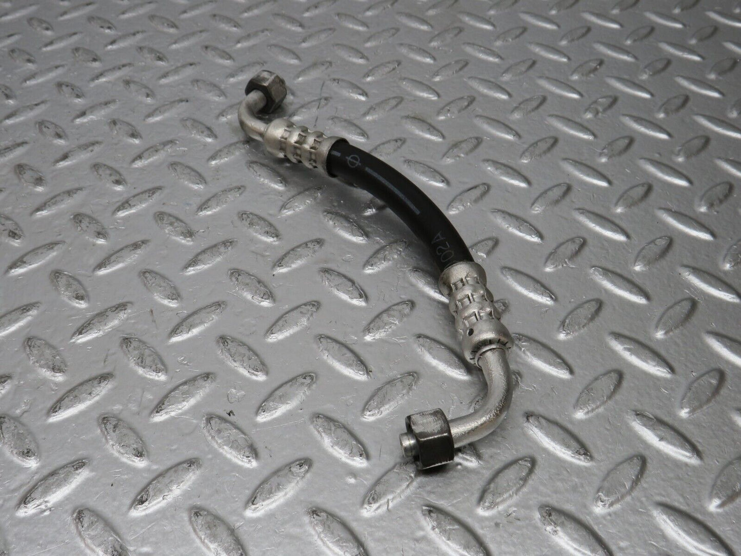 31315 Mercedes-Benz S124 Wagon 220TE Wagon Air Conditioning Hose Pipe