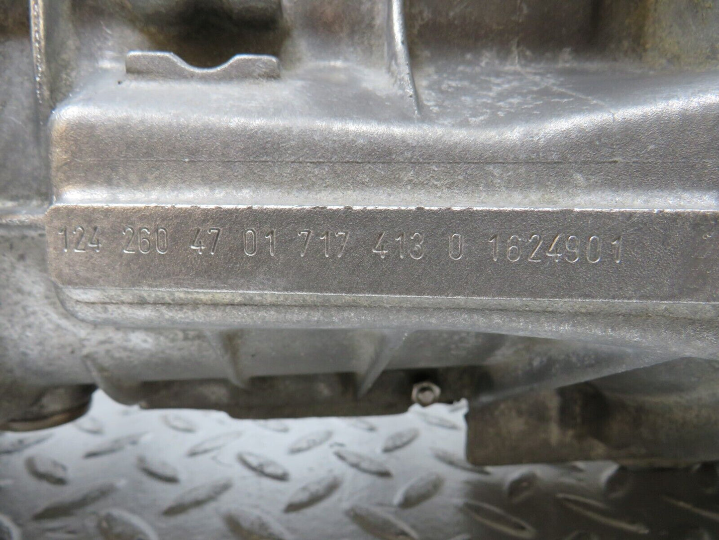 25305 Mercedes-Benz W201 190D Manual Gearbox 5 Speed 714.413 1242610301
