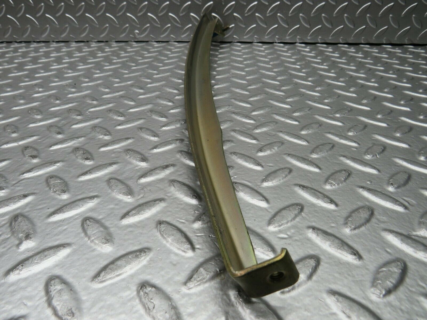 22533 Mercedes-Benz C124 E220 Coupe Left Door Window Channel