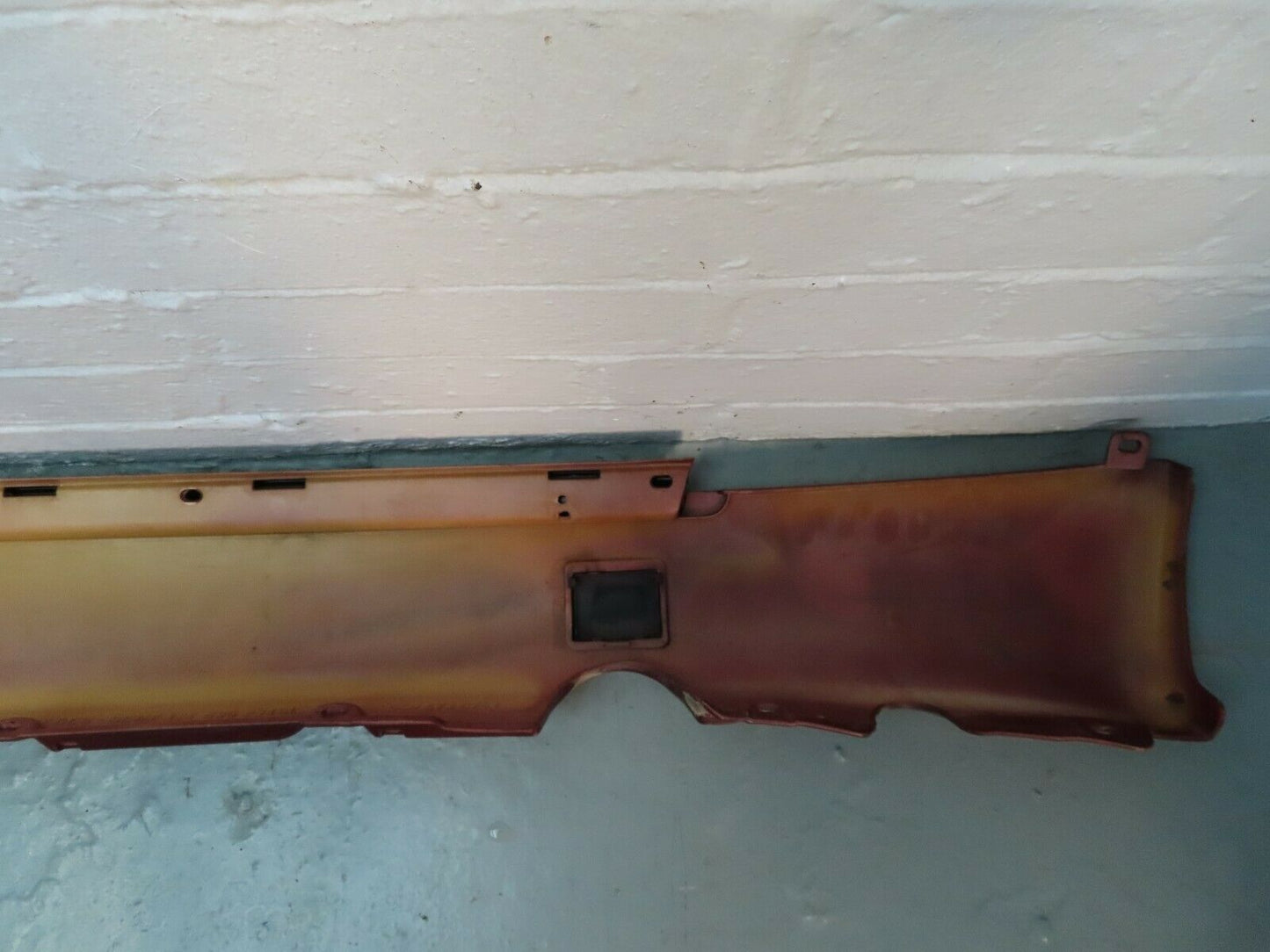 6701 Mercedes-Benz S124 E220 Wagon Side Skirt Left Side 1246902340