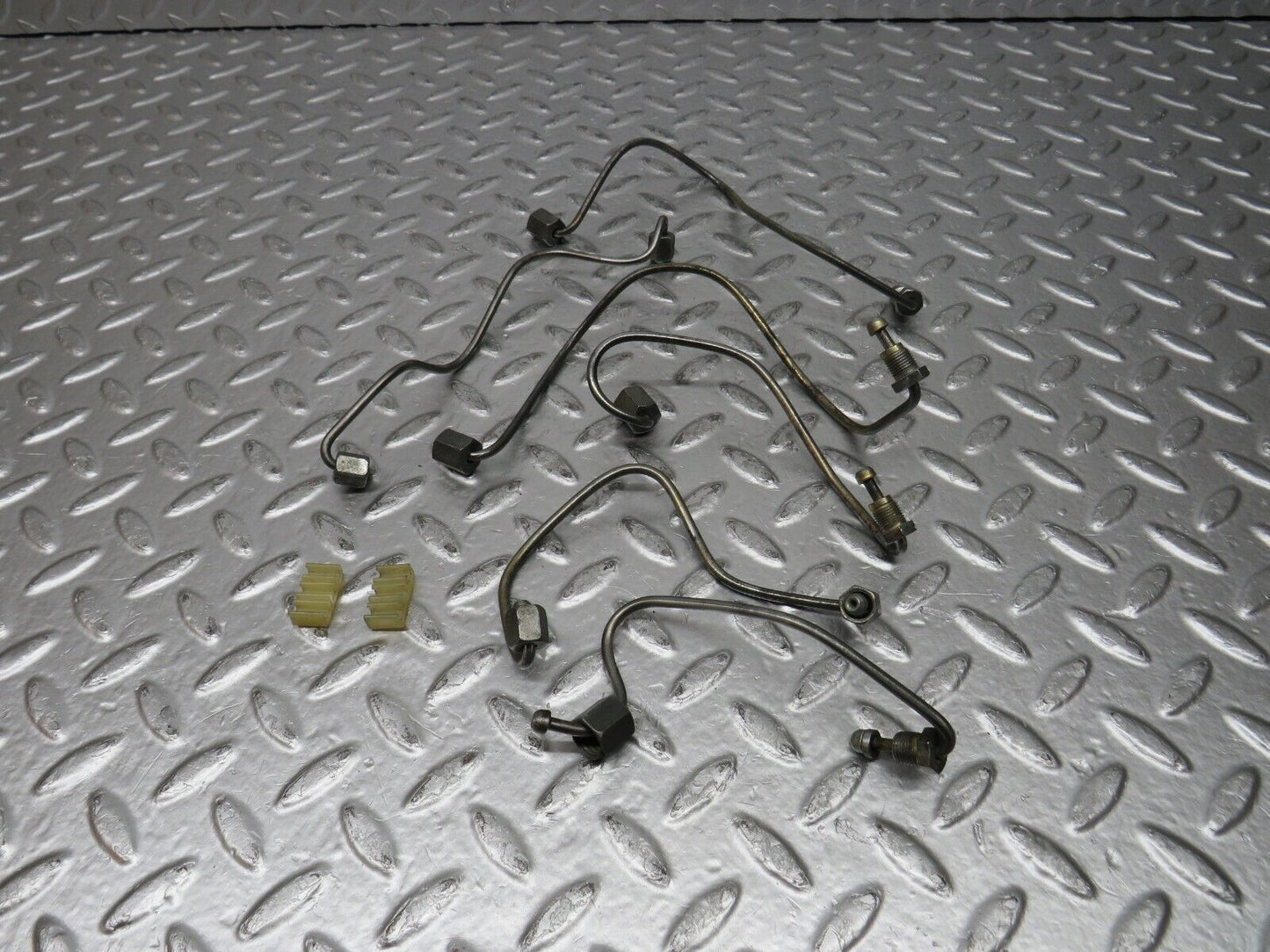 31802 Mercedes-Benz W201 190LE 1.8L Fuel Line Hose Set