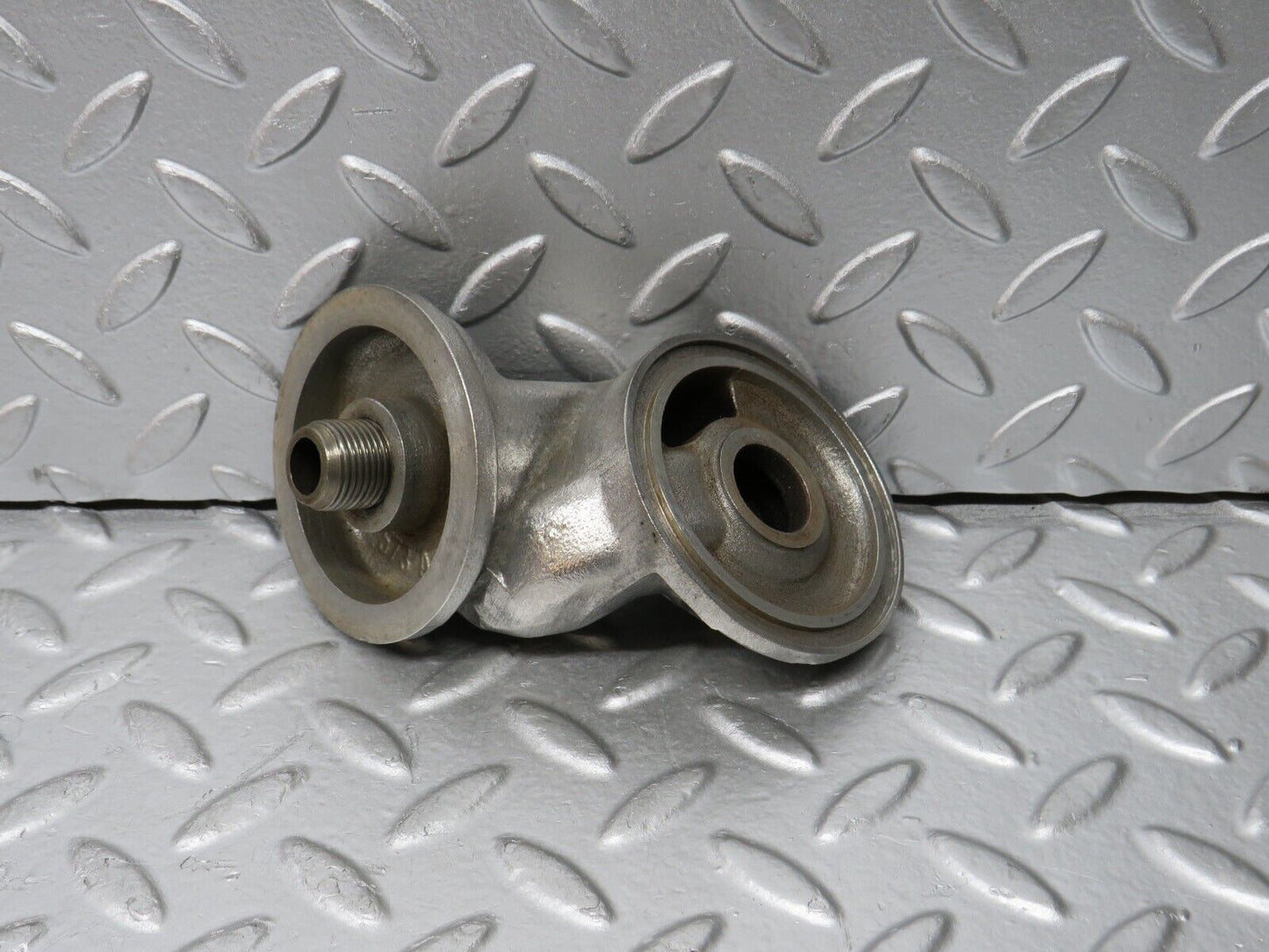 30121 Porsche 924 Oil Filter Housing 046115573