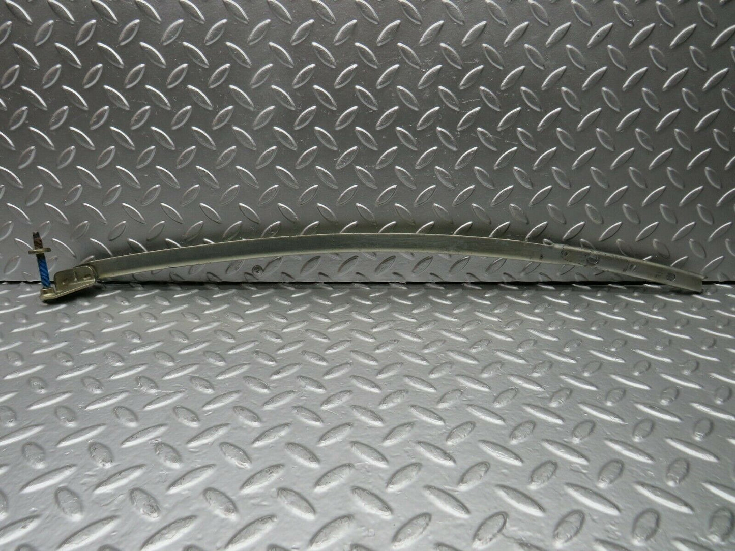 22530 Mercedes-Benz C124 E220 Coupe Right Door Window Channel