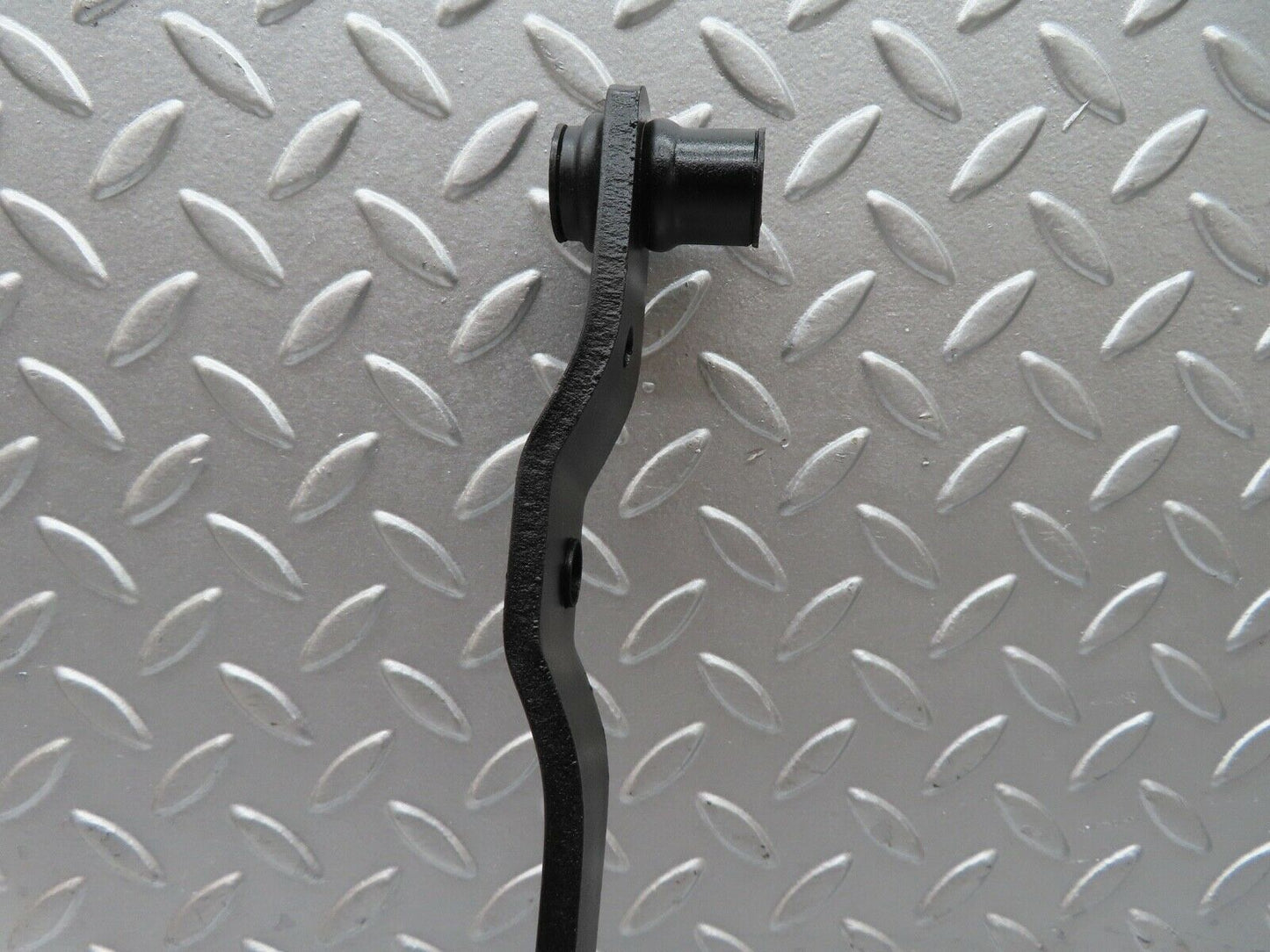 18077 Mercedes-Benz W123 200 Brake Pedal