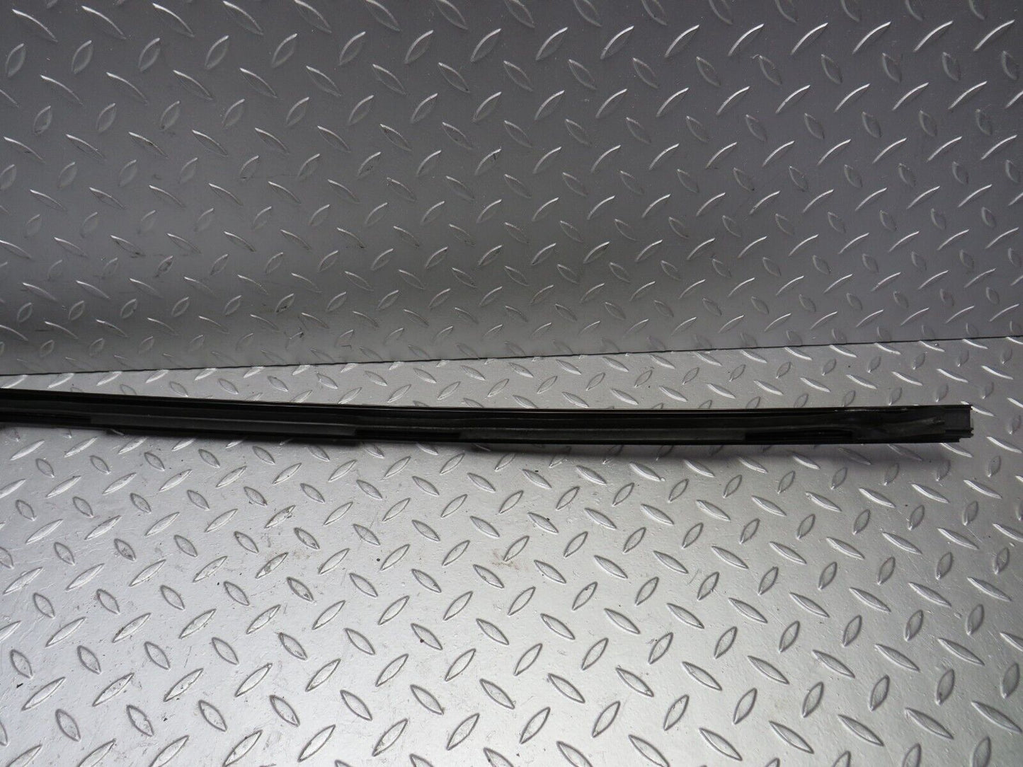 28999 Mercedes-Benz C124 320CE Coupe Roof Chrome Trim Left Side