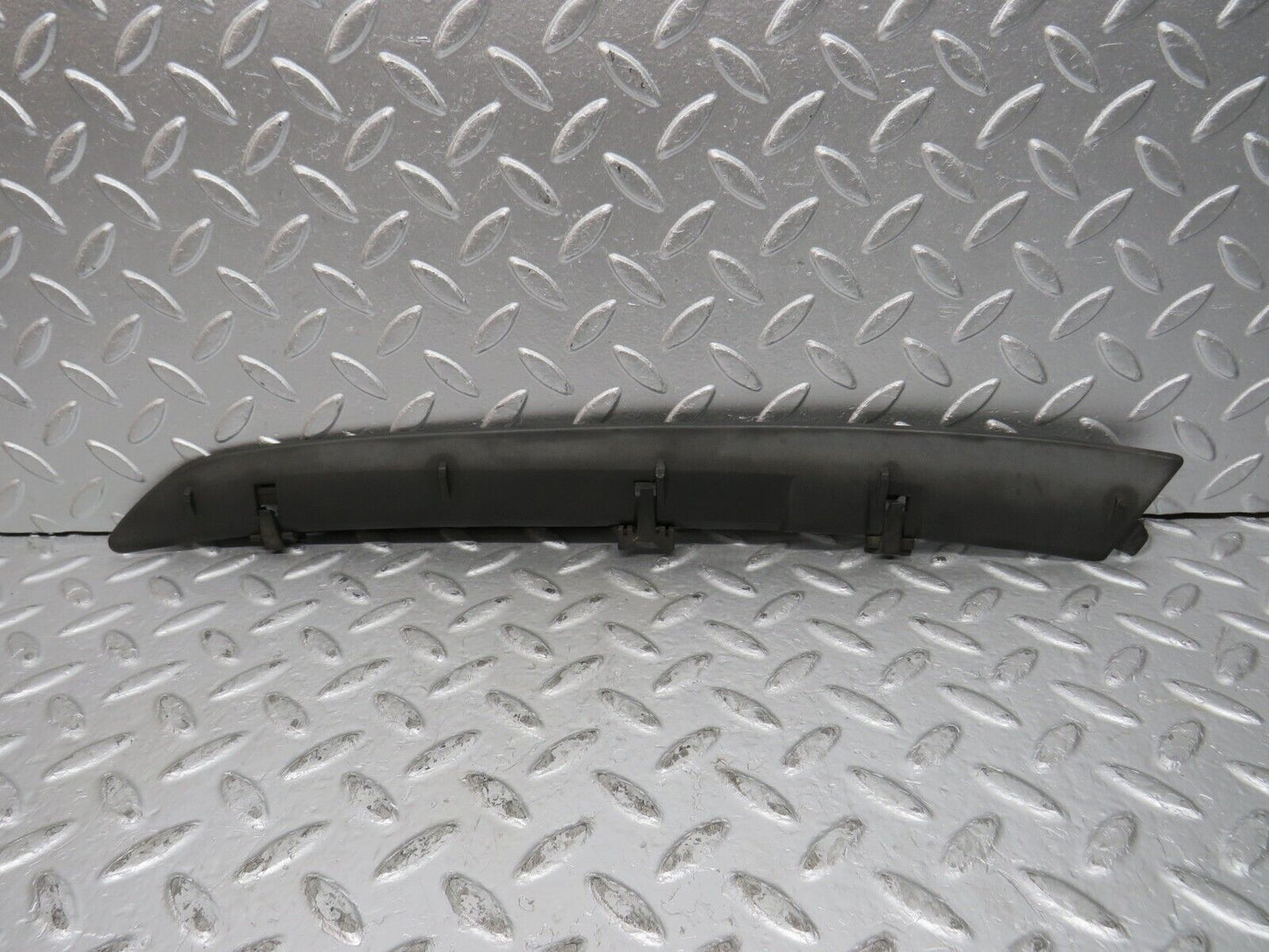 31987 Mercedes-Benz W123 230E Rear Left C Pillar Plastic Trim 1236980114