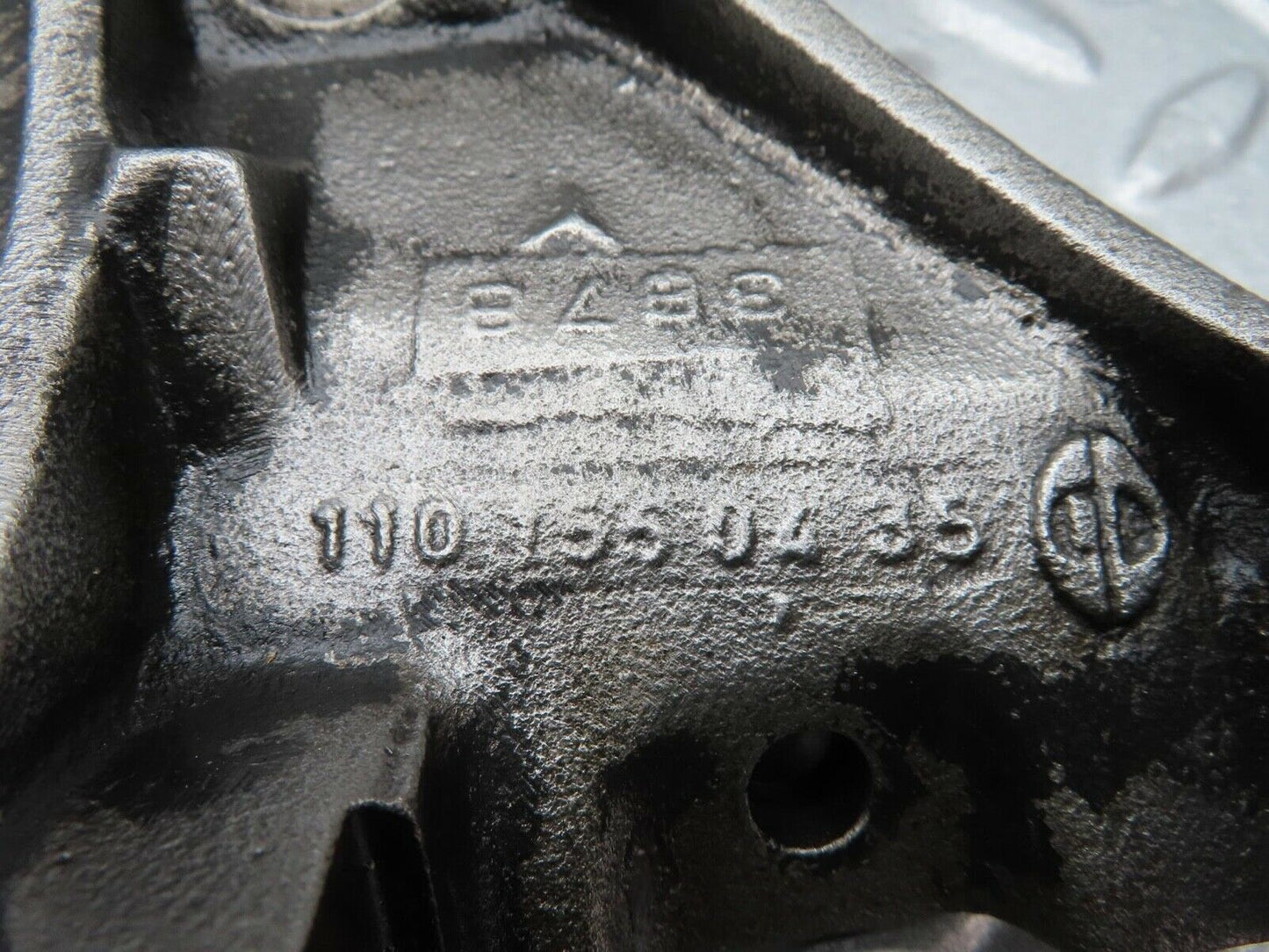 14063 Mercedes-Benz C107 280SLC Alternator Generator Bracket 1101550435