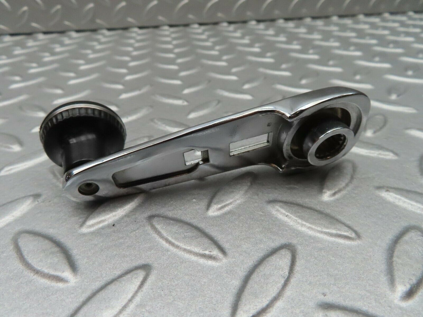 4519 Mercedes-Benz W123 230E Window Lifter Crank Handle