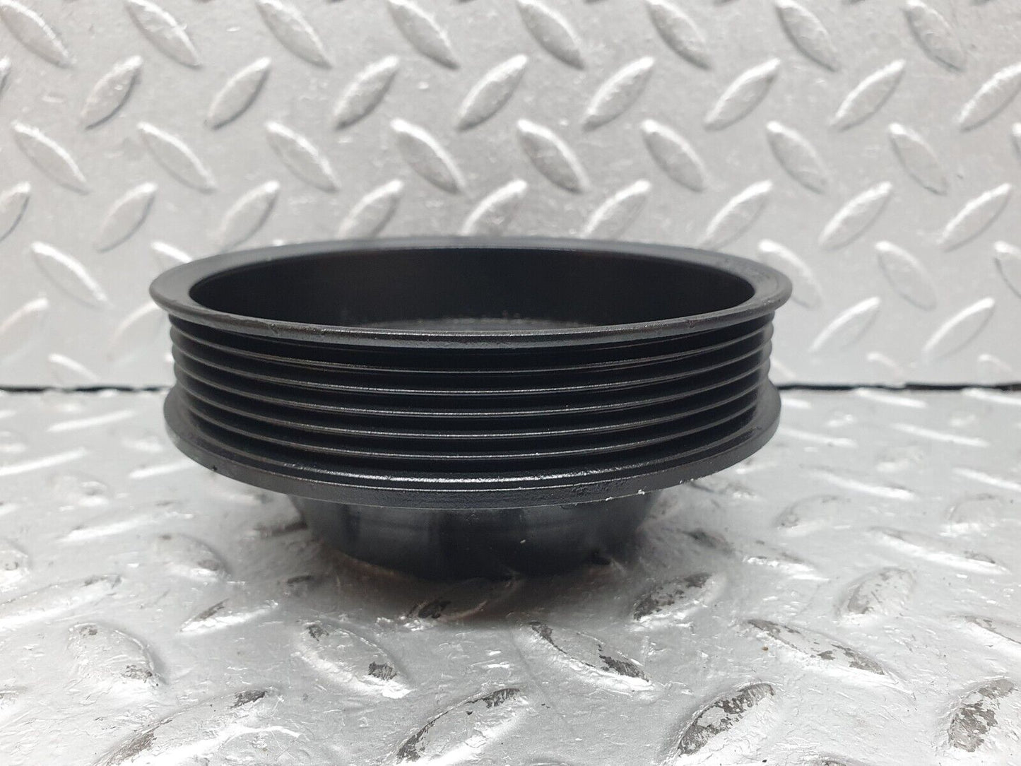 41164 Mercedes-Benz W126 300SE Water Pump Pulley 1264600379