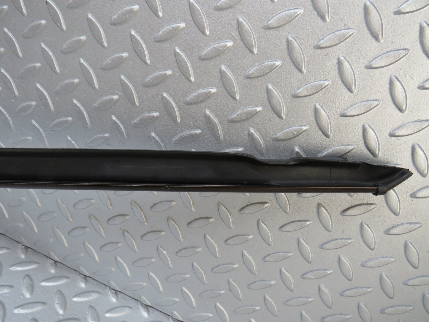 36680 Mercedes-Benz W201 190E Roof Trim Moulding Right Side 2016980698